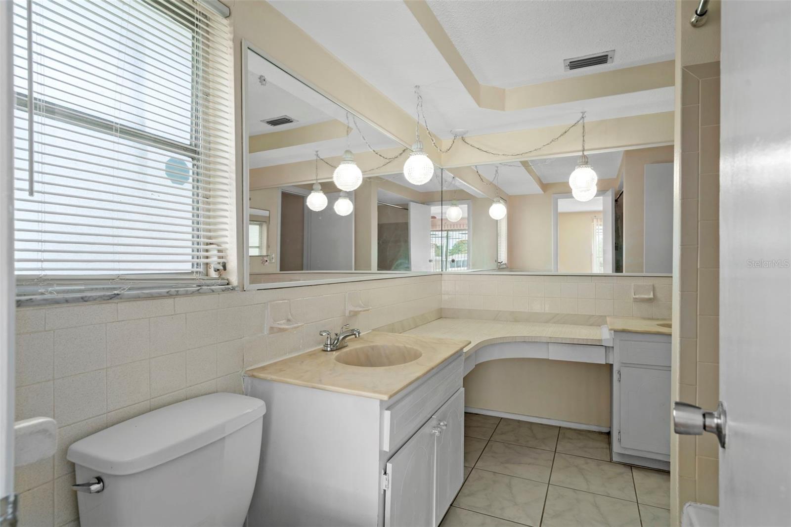 Image 30 of 48 For 7403 Populus Drive