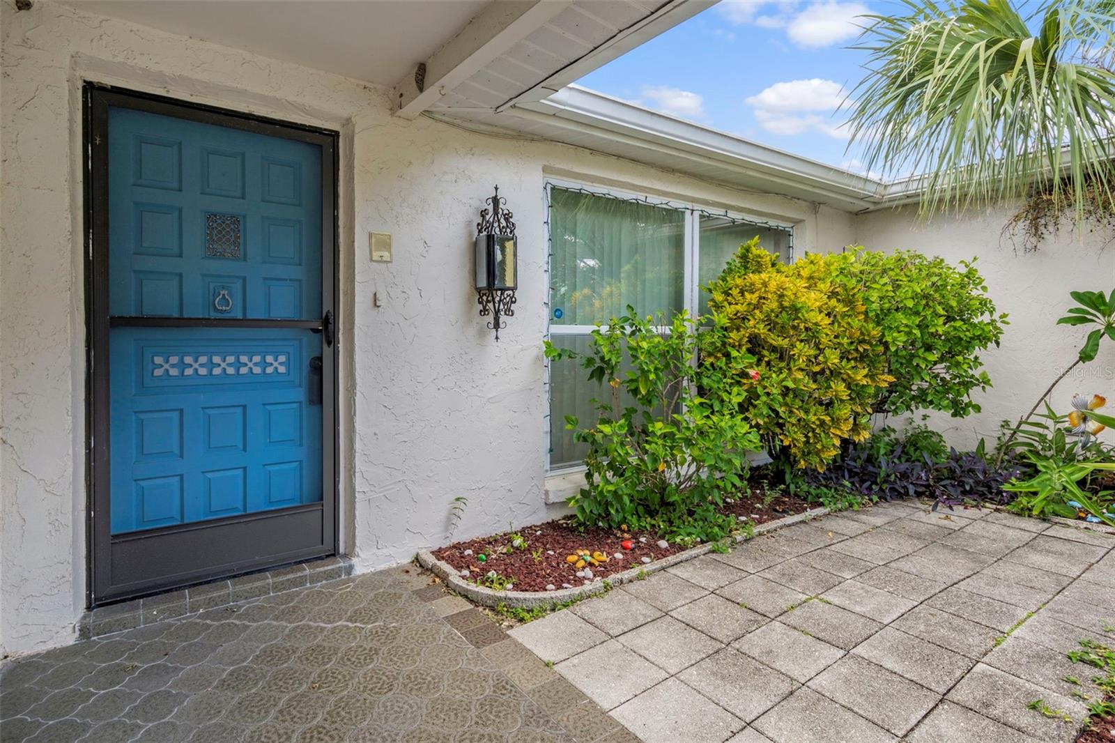 Image 4 of 48 For 7403 Populus Drive