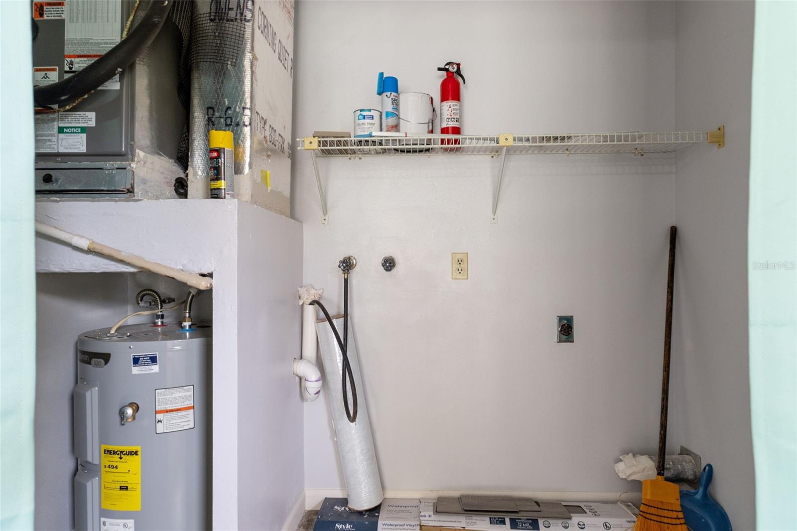 Image 12 of 34 For 21557 Peach Blossom Street