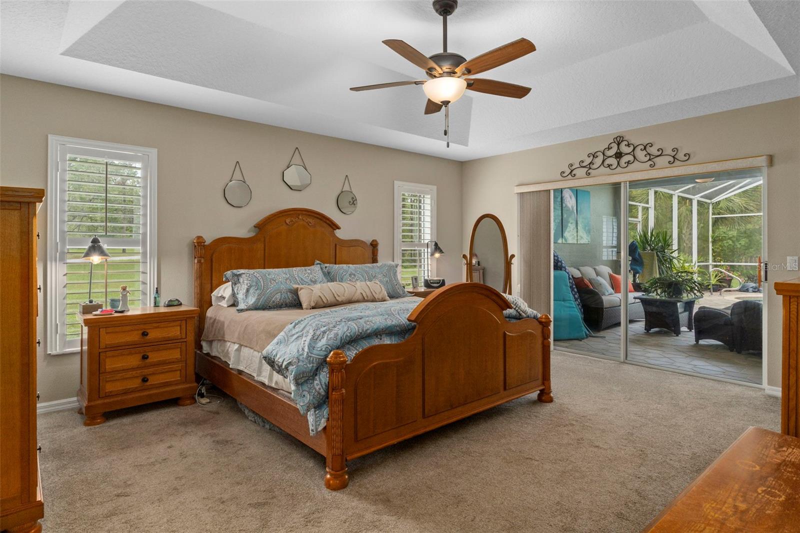 Listing photo id 11 for 5352 Mock Orange Drive