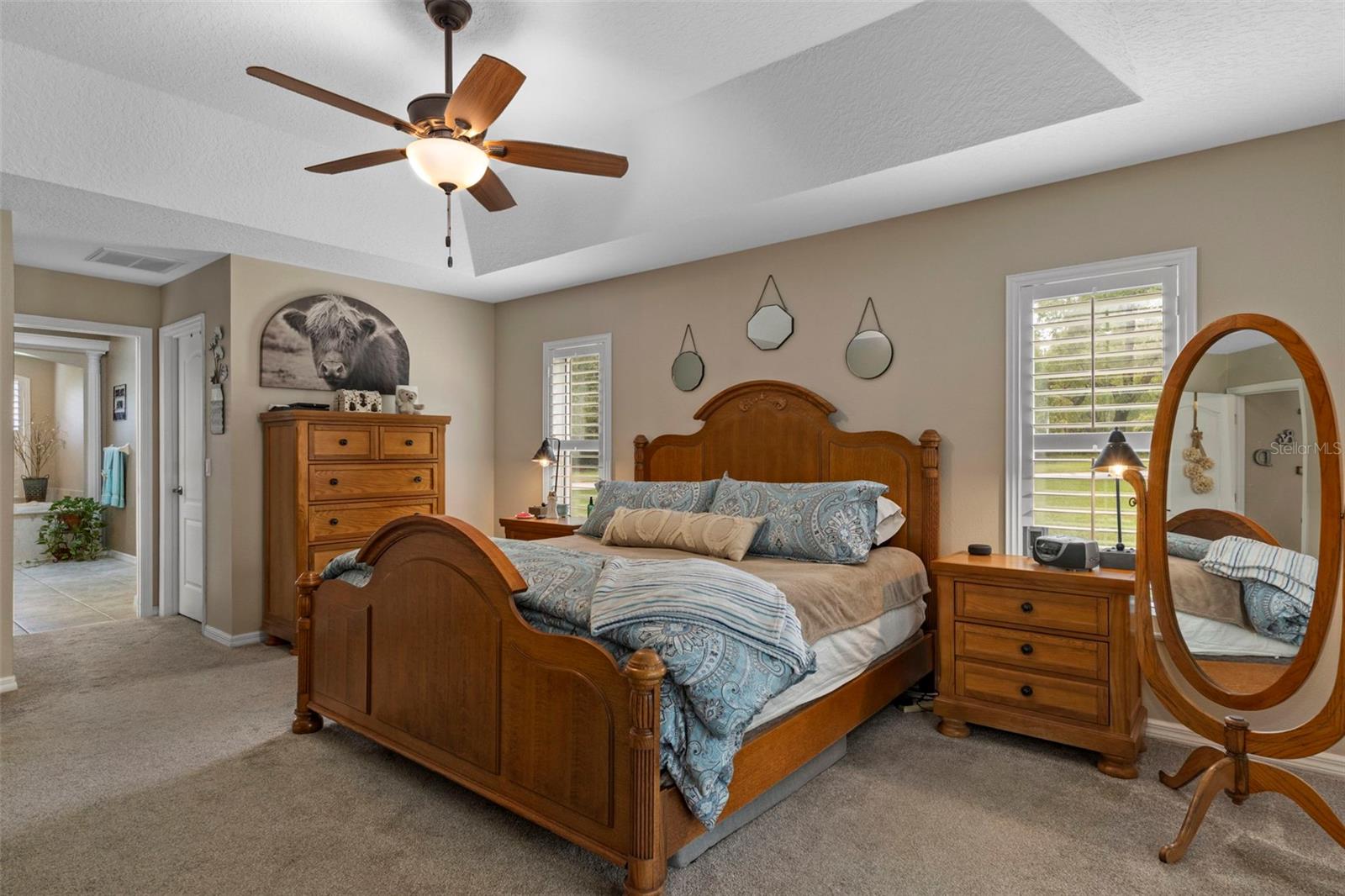 Listing photo id 12 for 5352 Mock Orange Drive