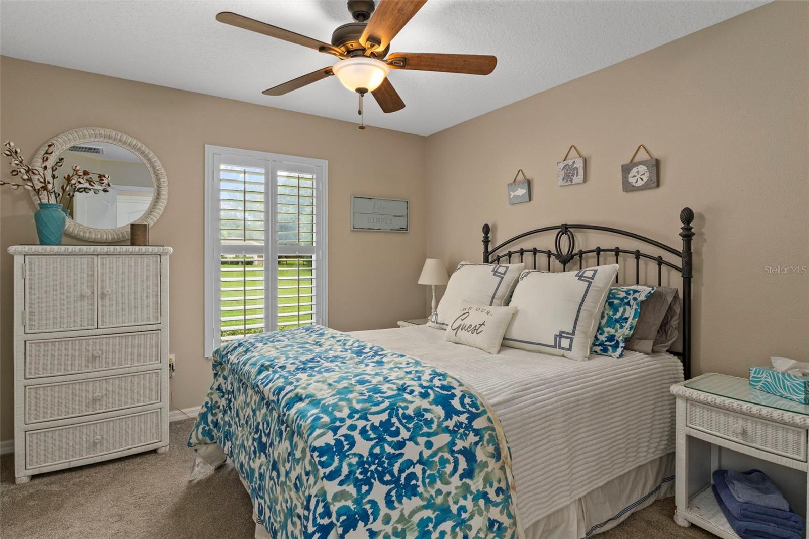 Listing photo id 28 for 5352 Mock Orange Drive