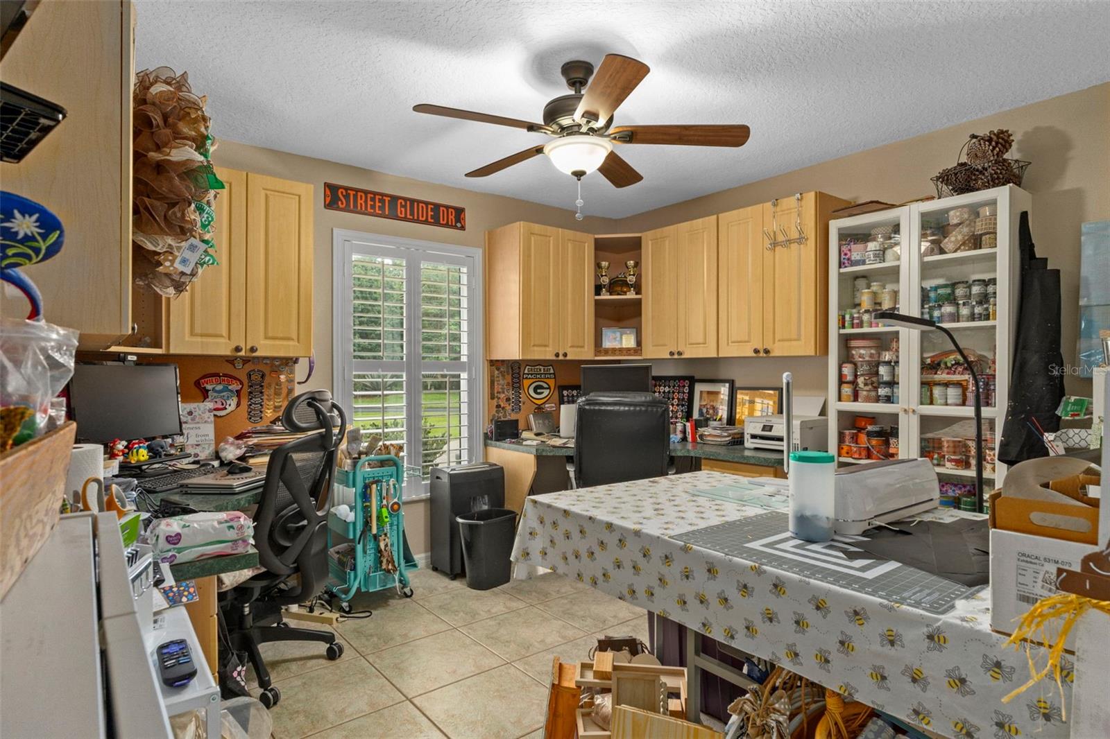Listing photo id 29 for 5352 Mock Orange Drive