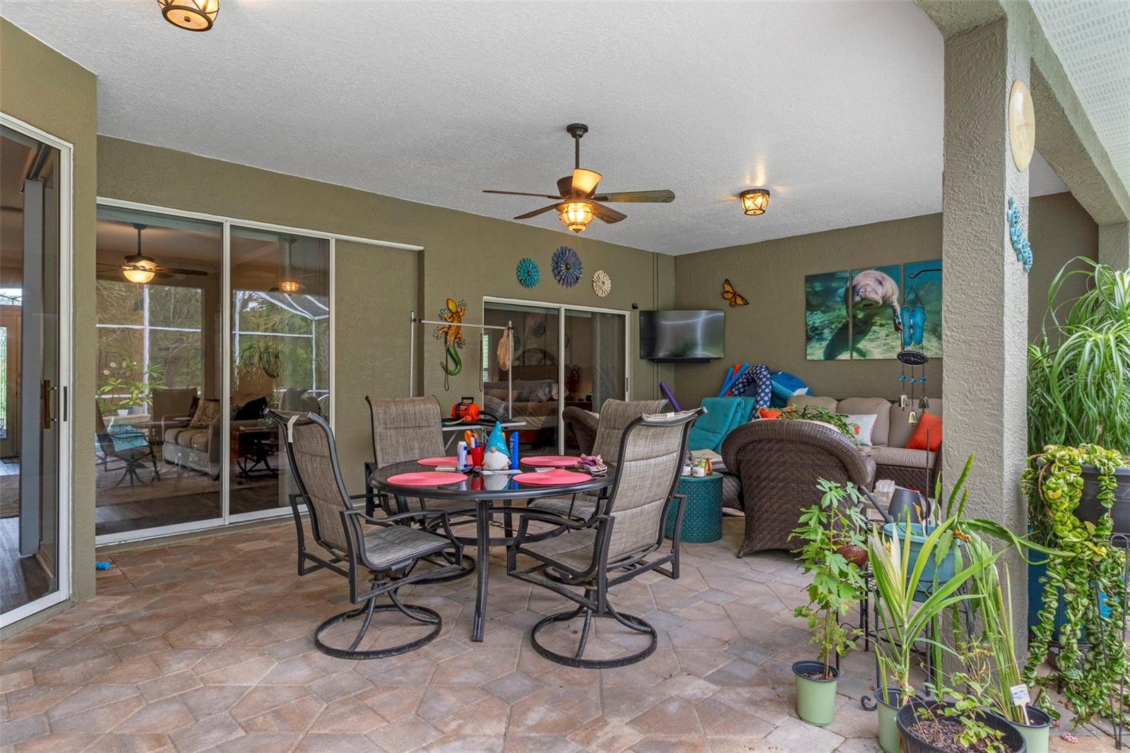 Listing photo id 40 for 5352 Mock Orange Drive