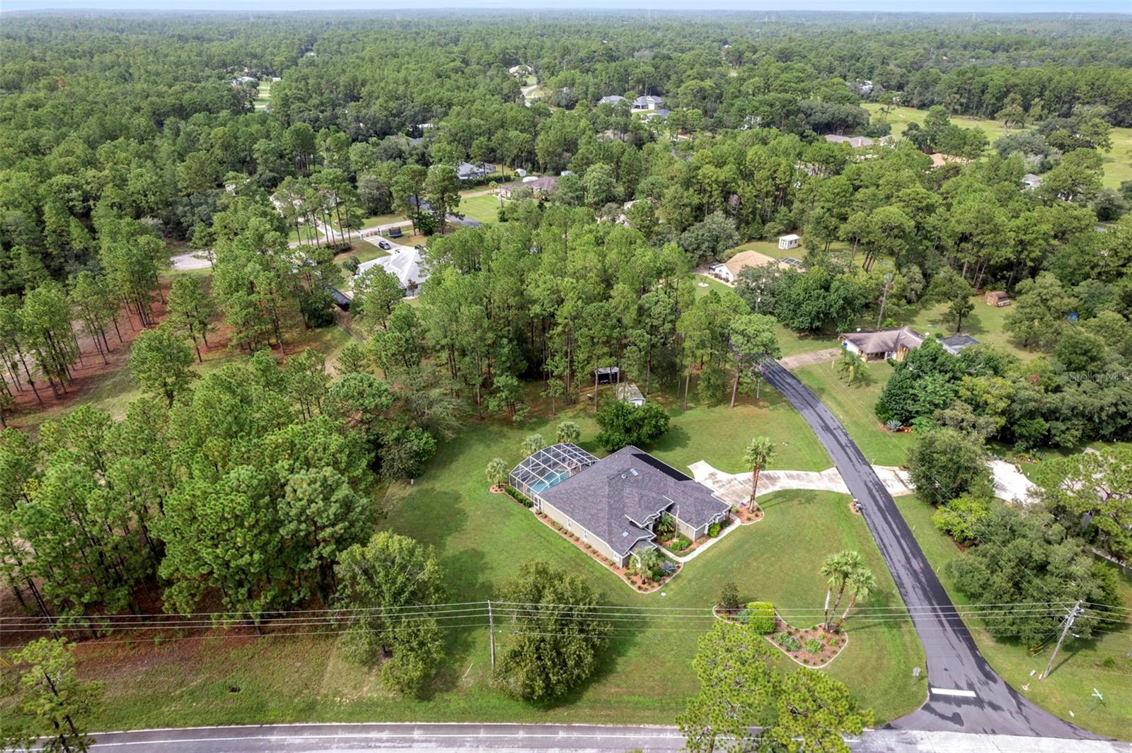 Listing photo id 48 for 5352 Mock Orange Drive