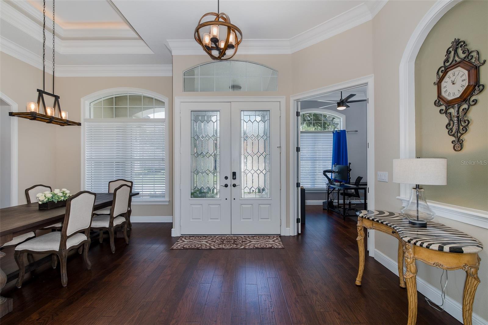 Listing photo id 13 for 1444 El Pardo Drive