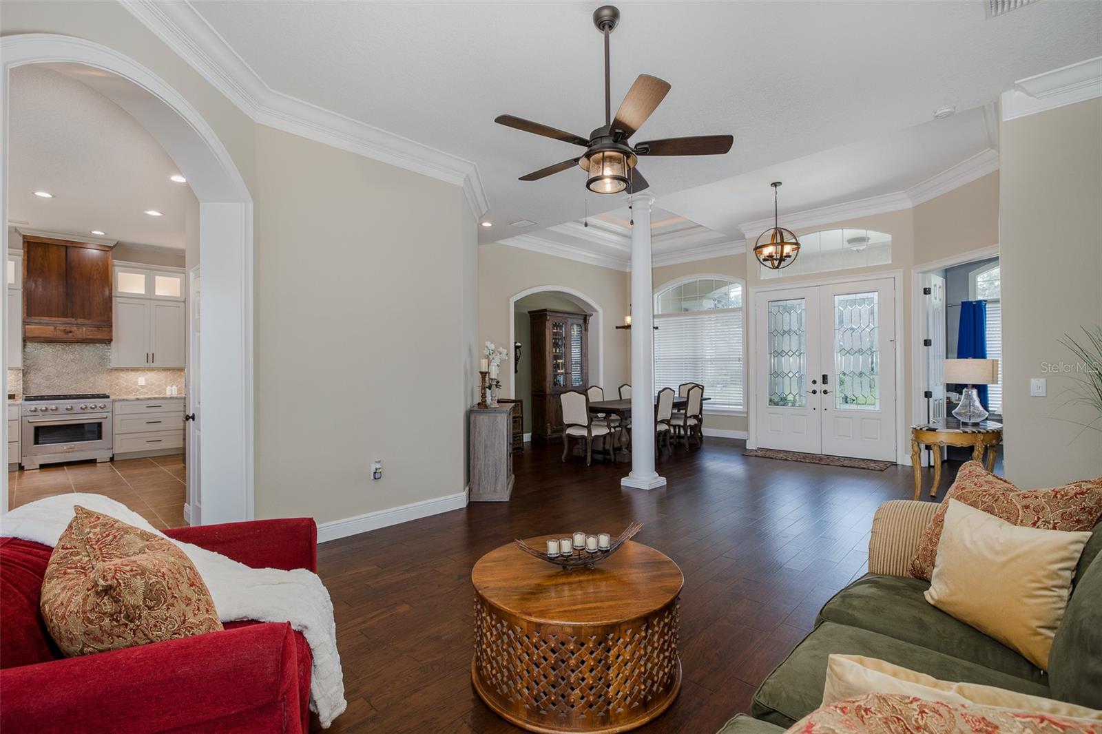 Listing photo id 18 for 1444 El Pardo Drive