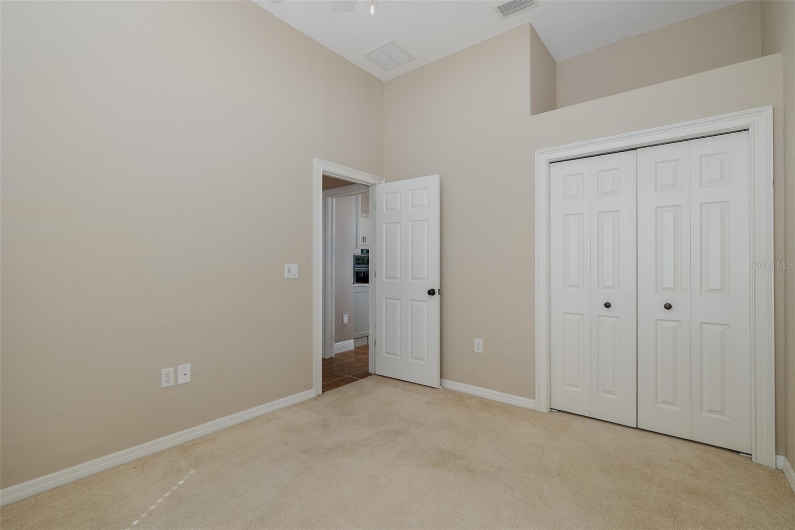 Listing photo id 33 for 1444 El Pardo Drive