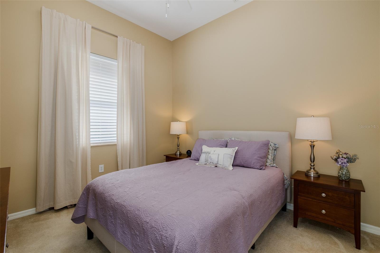 Listing photo id 34 for 1444 El Pardo Drive