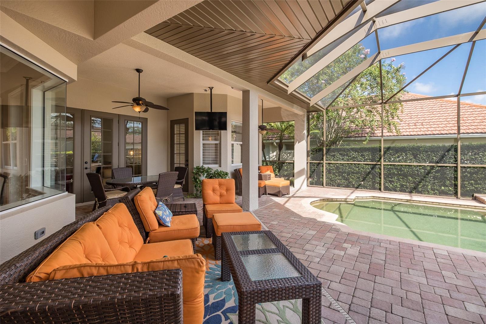 Listing photo id 55 for 1444 El Pardo Drive
