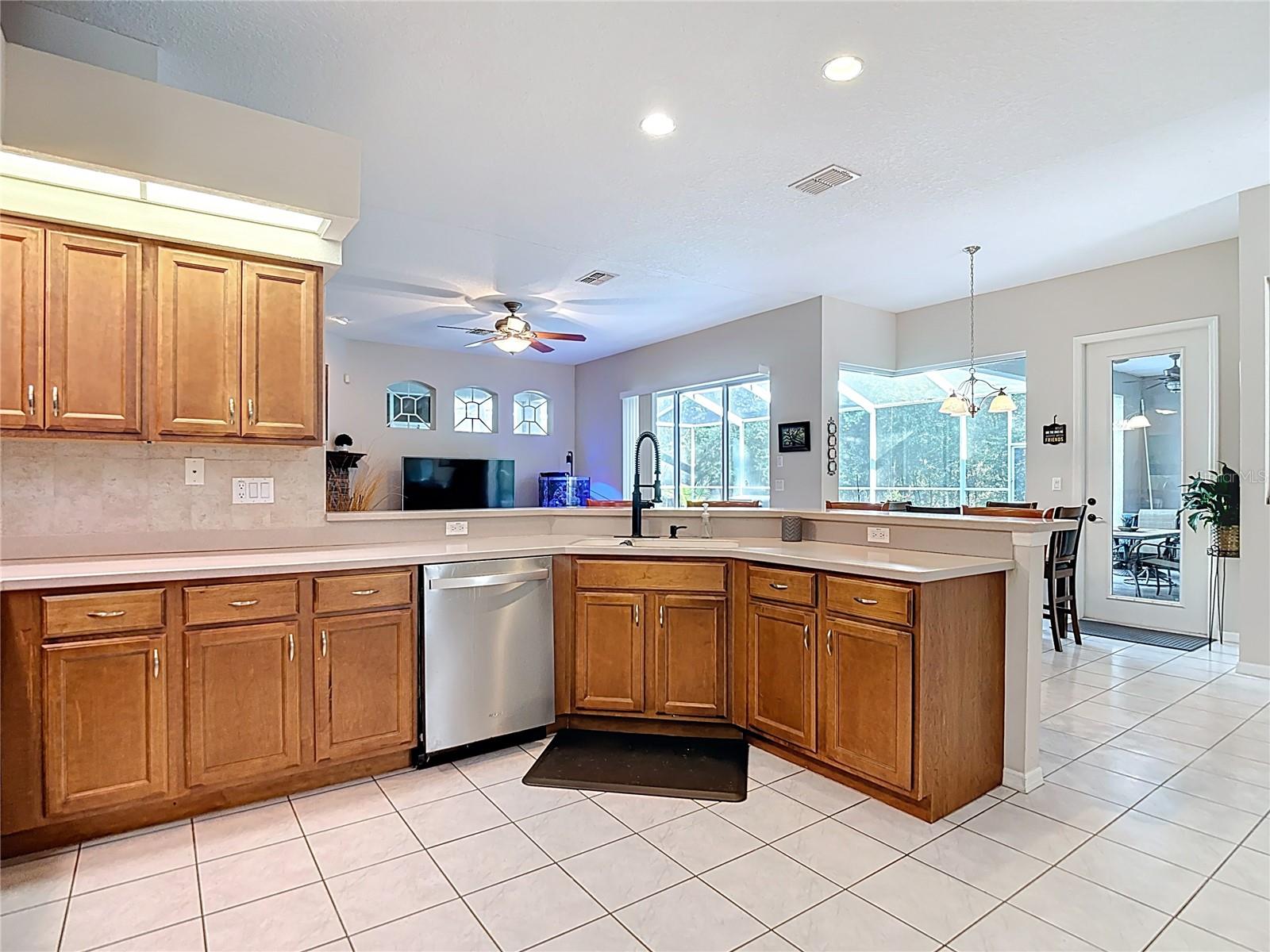 Listing photo id 21 for Address Not Provided