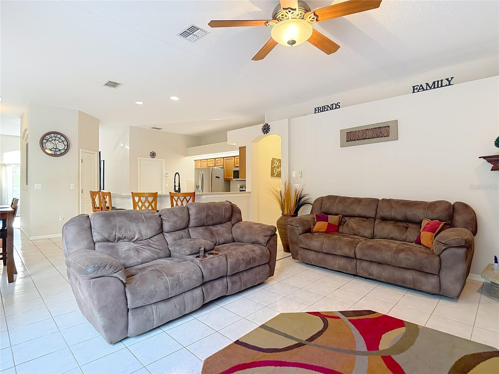 Listing photo id 30 for Address Not Provided
