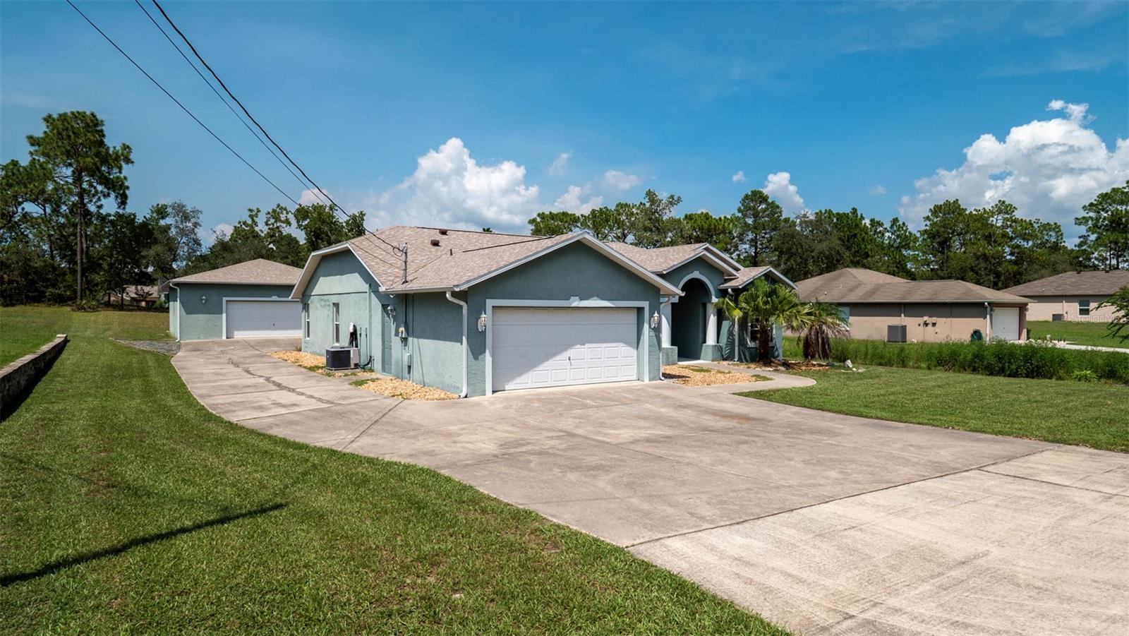 Listing photo id 36 for 10295 Dotted Wren Avenue