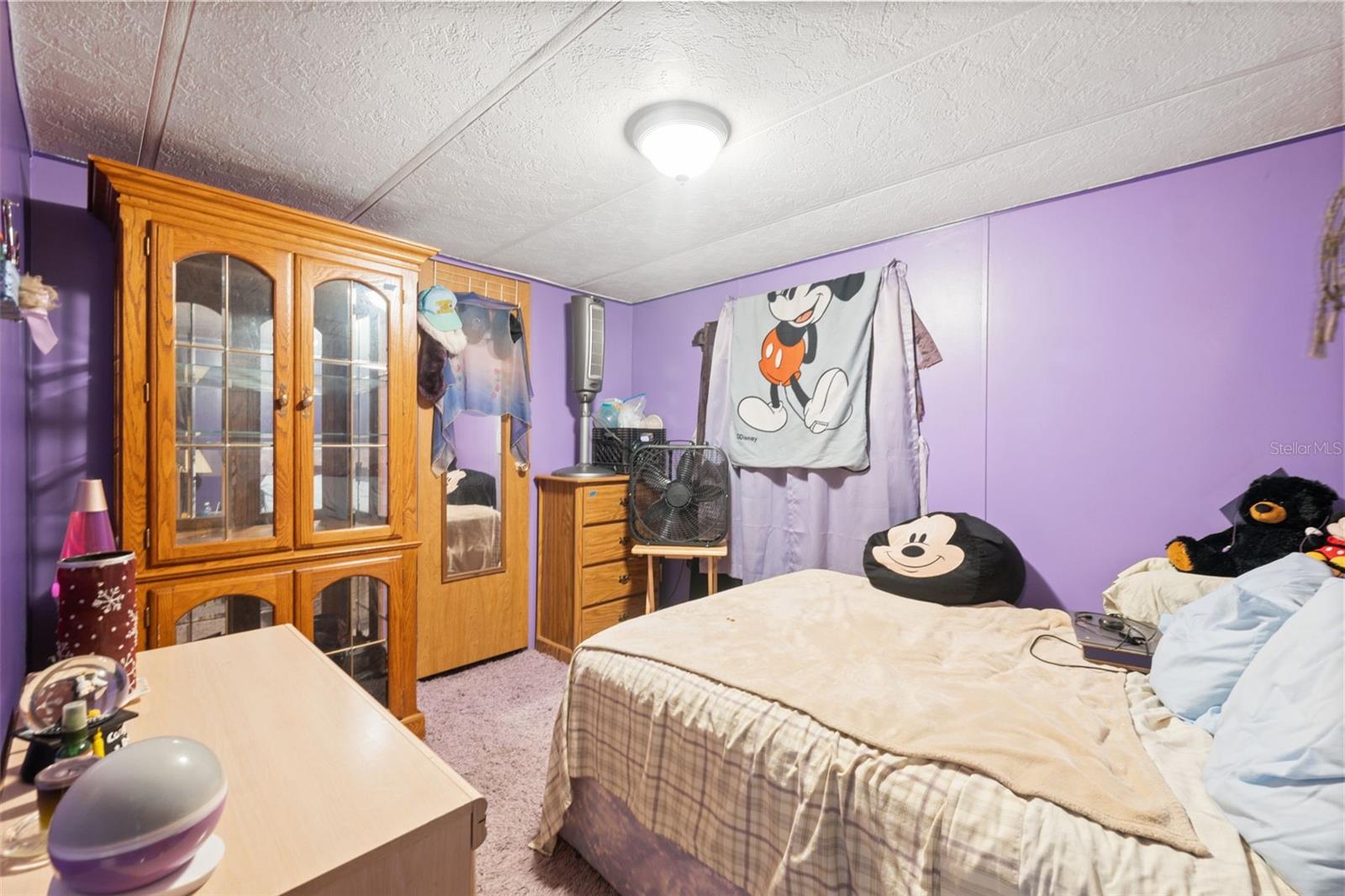 Listing photo id 19 for 8364 Normandy Drive