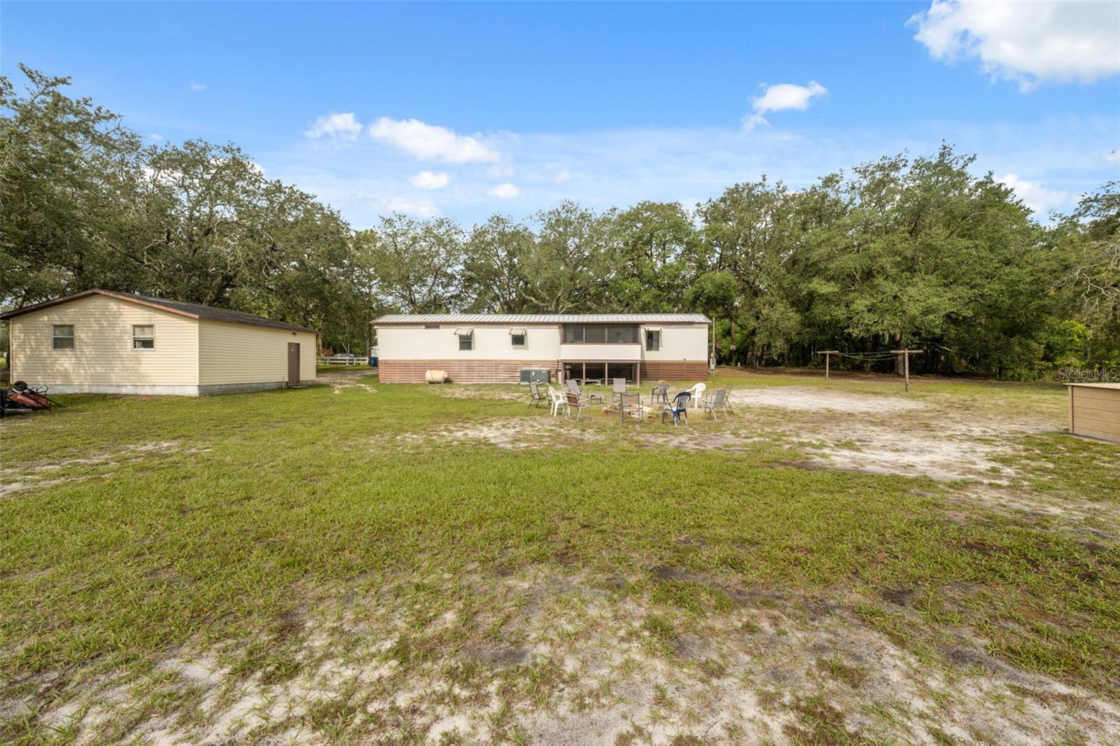 Listing photo id 26 for 8364 Normandy Drive