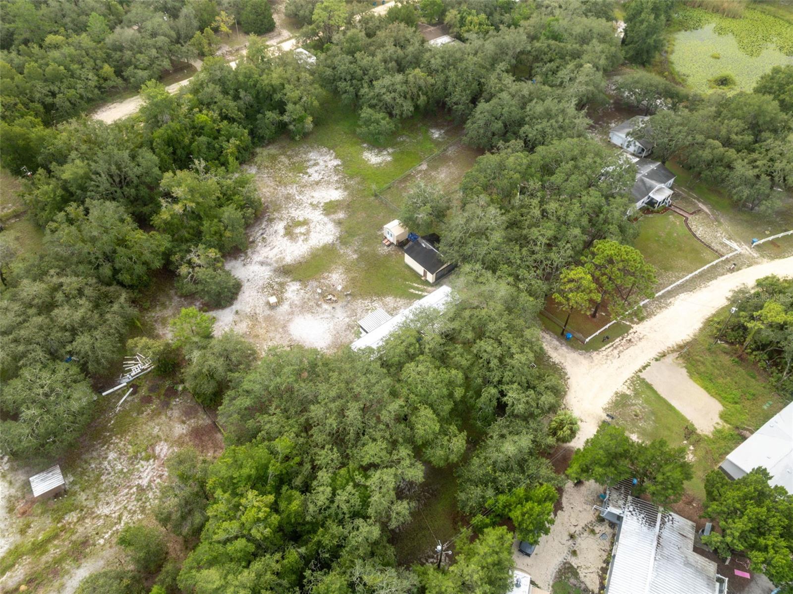 Listing photo id 33 for 8364 Normandy Drive