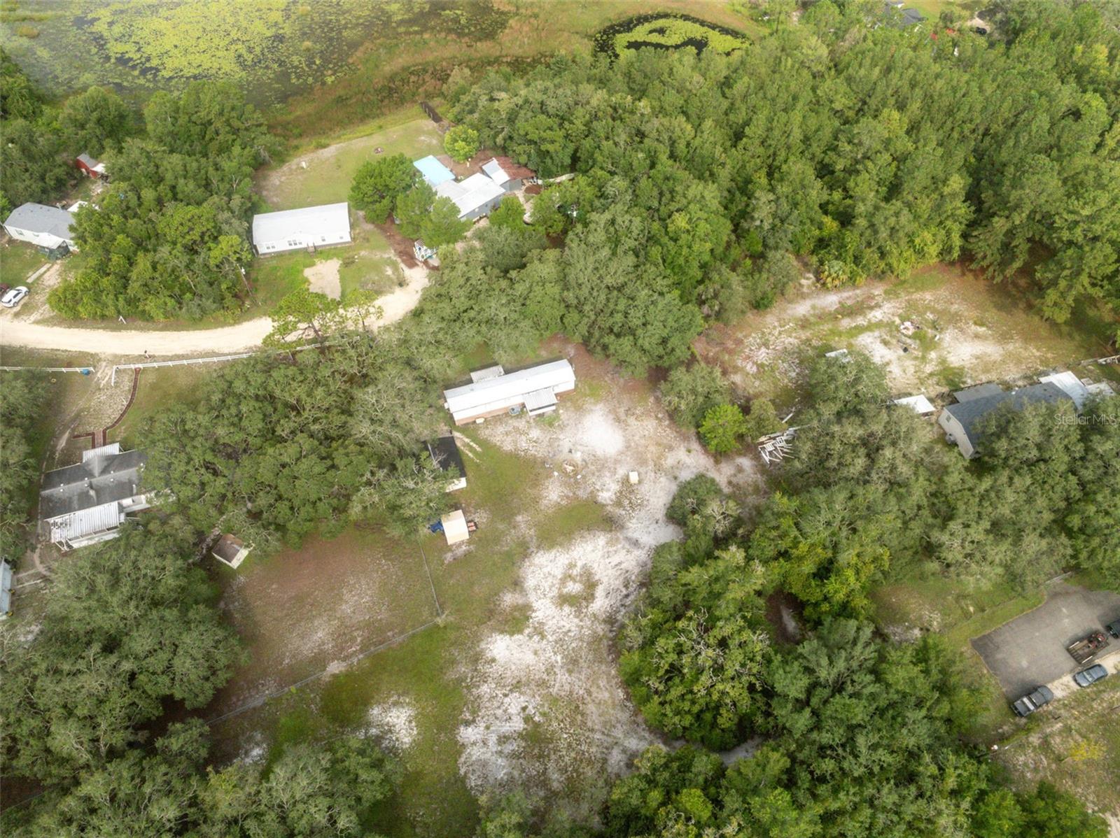 Listing photo id 36 for 8364 Normandy Drive