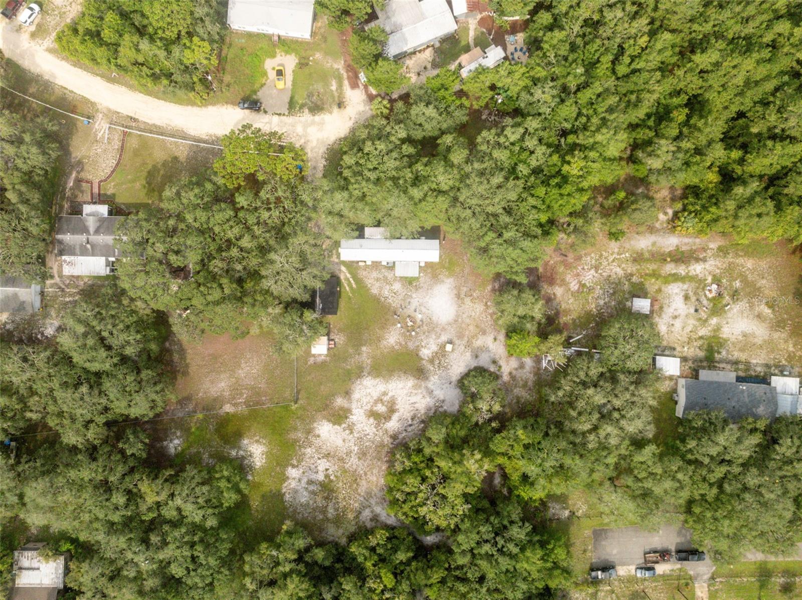Listing photo id 39 for 8364 Normandy Drive