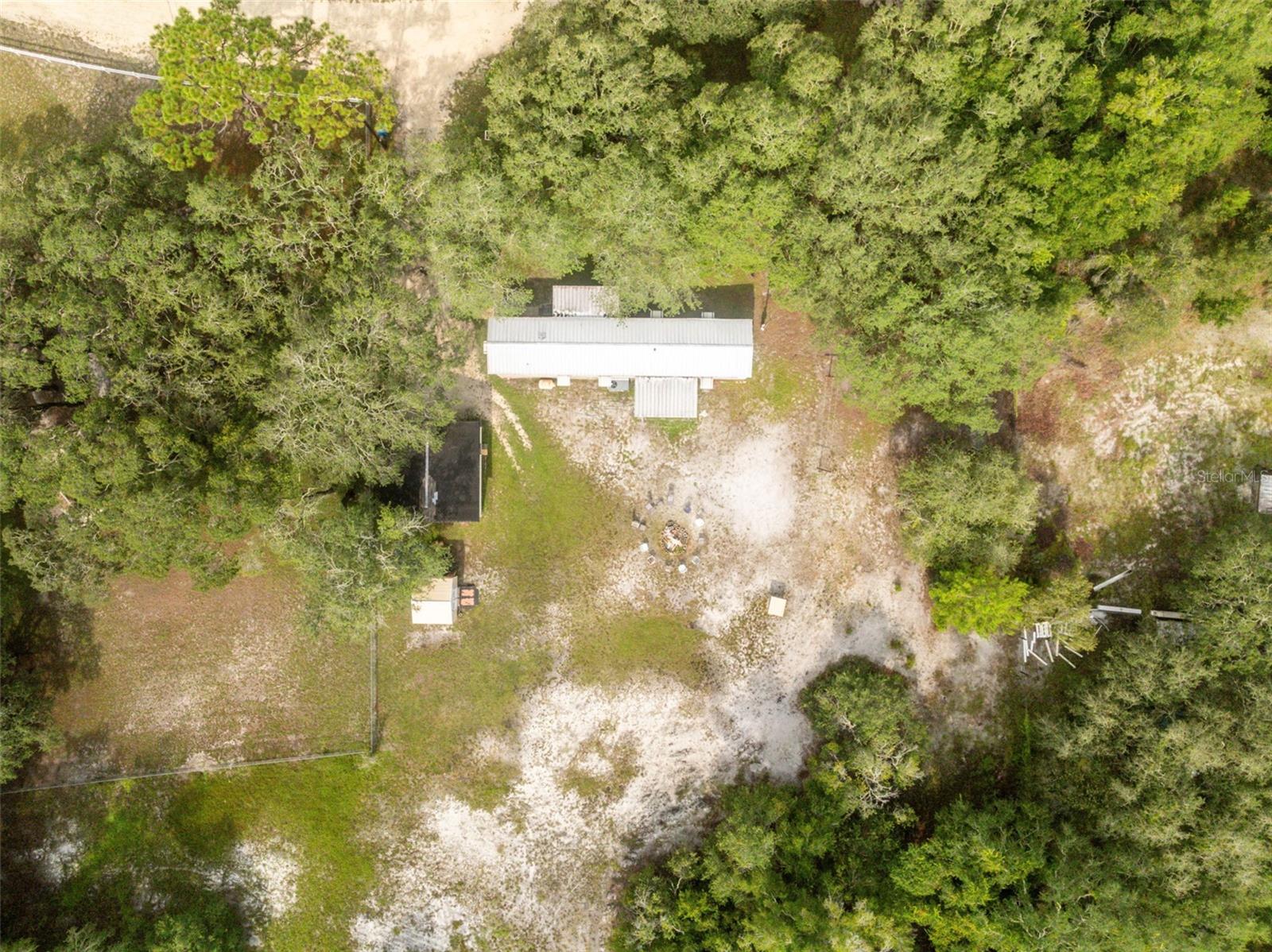 Listing photo id 40 for 8364 Normandy Drive