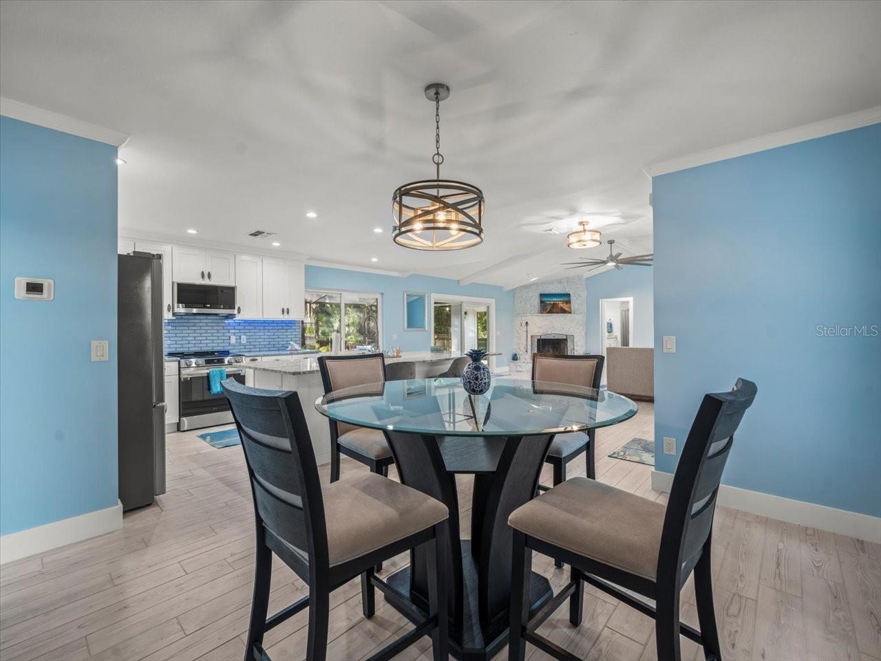 Image 16 of 56 For 11815 Waterway Drive