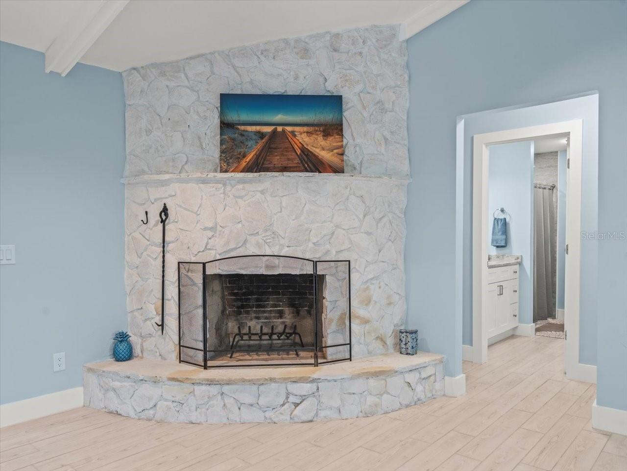 Image 27 of 56 For 11815 Waterway Drive