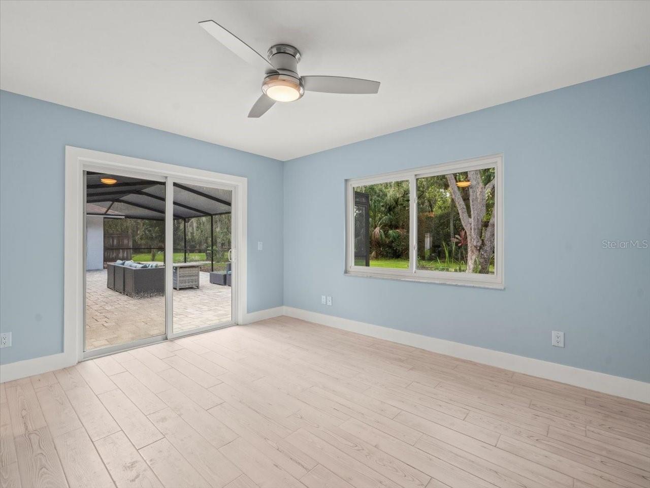 Image 33 of 56 For 11815 Waterway Drive