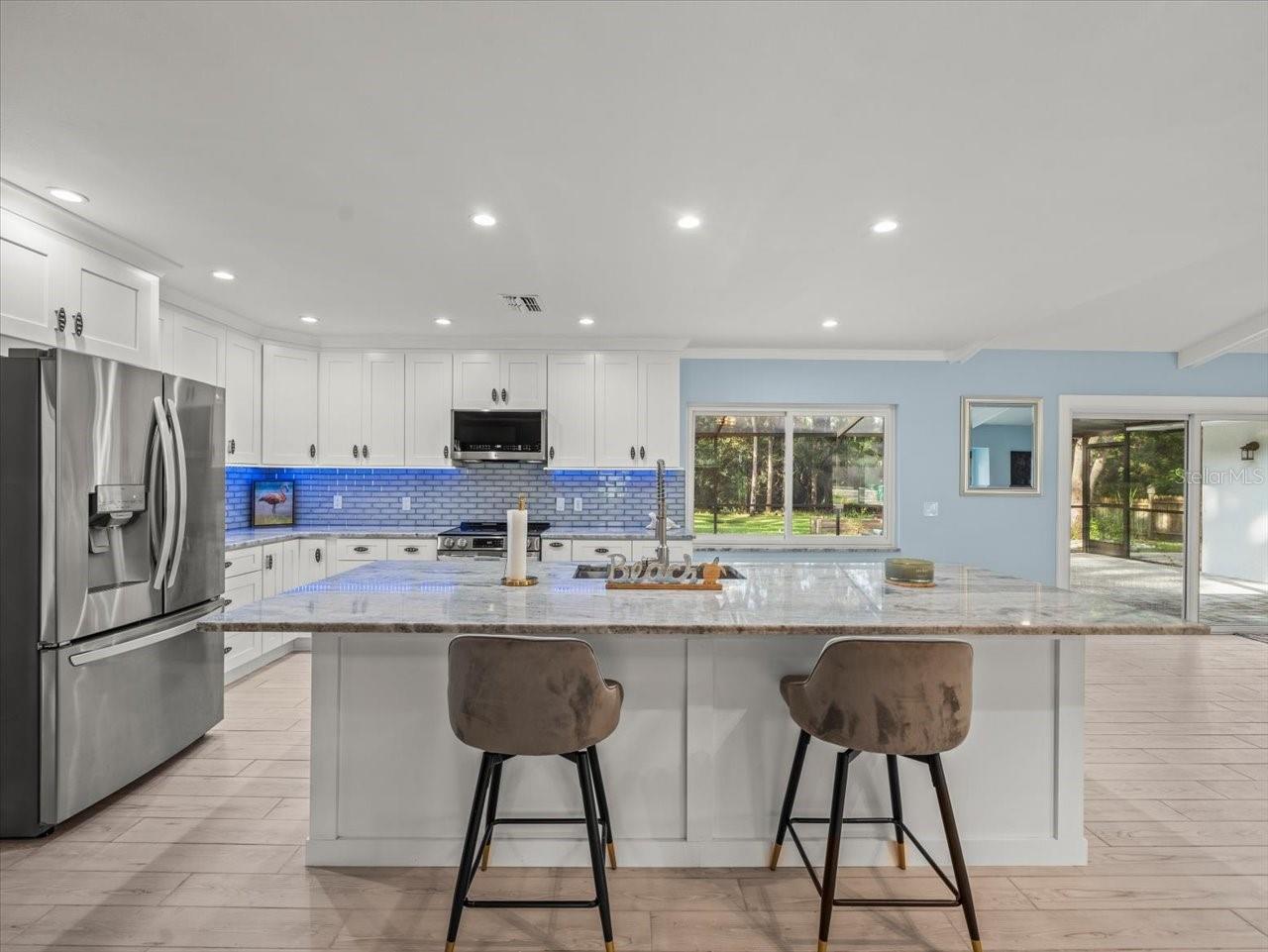 Image 6 of 56 For 11815 Waterway Drive