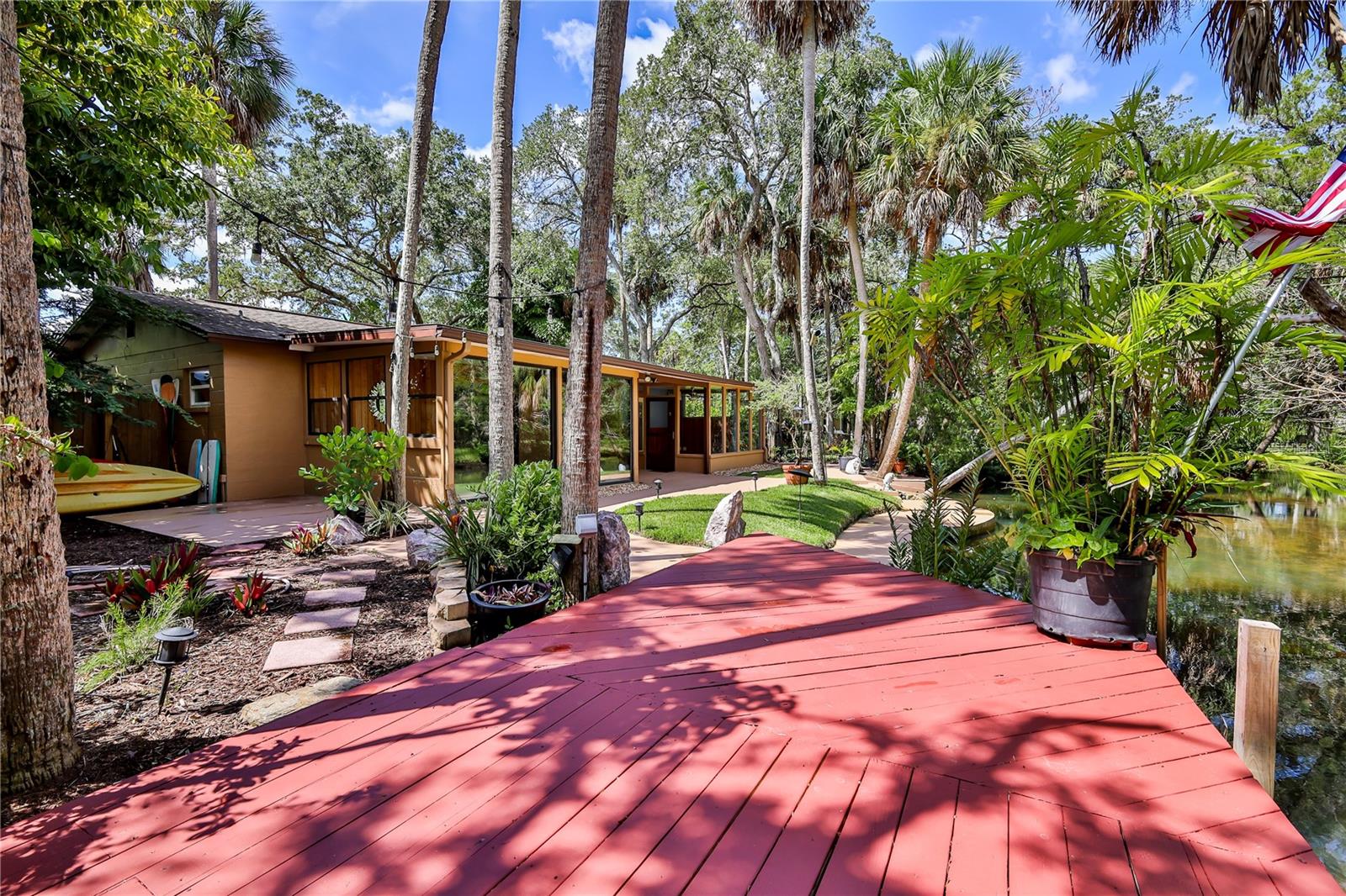 Image 52 of 71 For 5989 Palm Creek Drive
