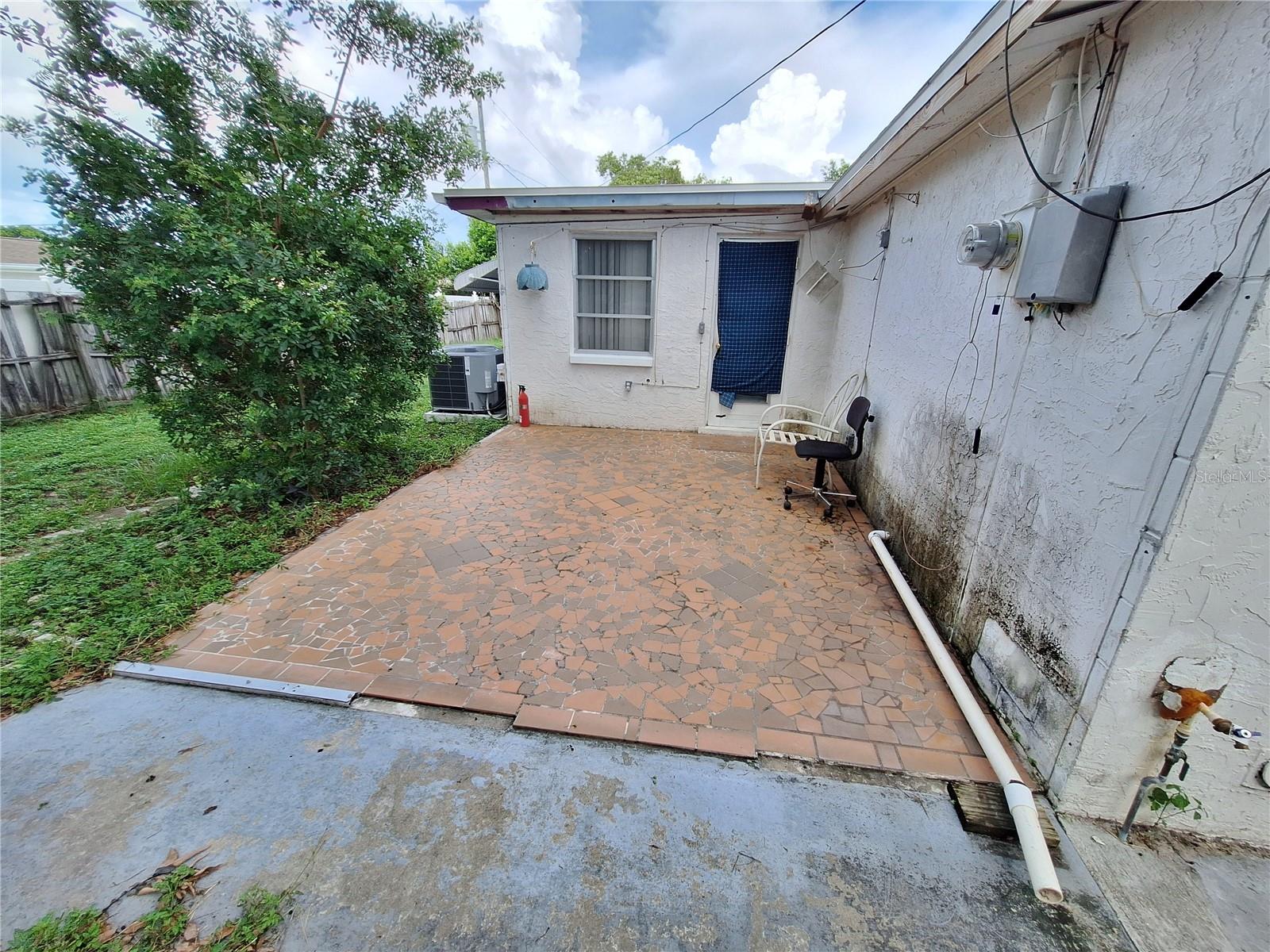 Image 40 of 50 For 5123 Mecaslin Drive