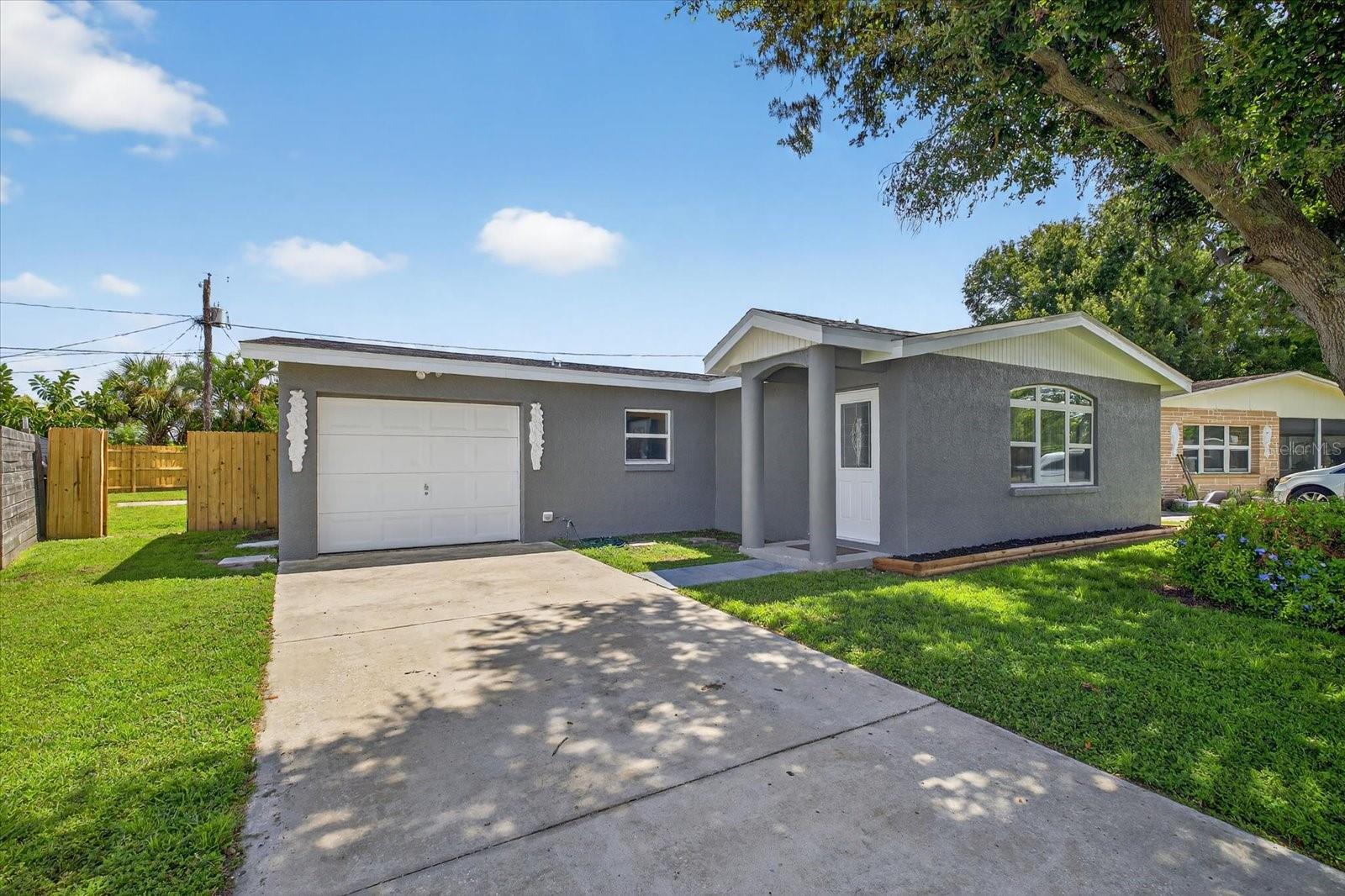 Image 11 of 38 For 5170 98th Avenue N