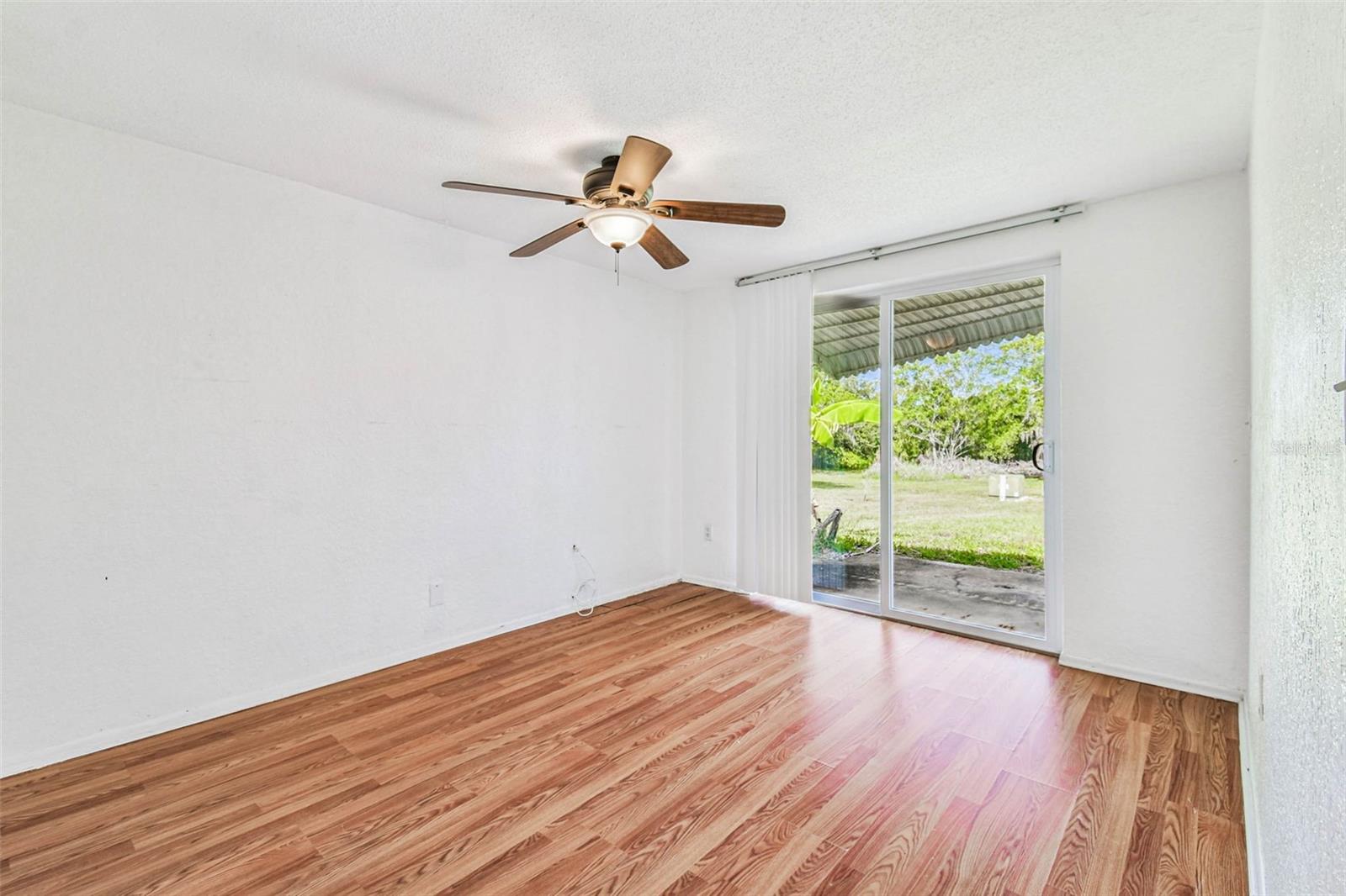 Image 15 of 28 For 12404 Cobble Stone Drive