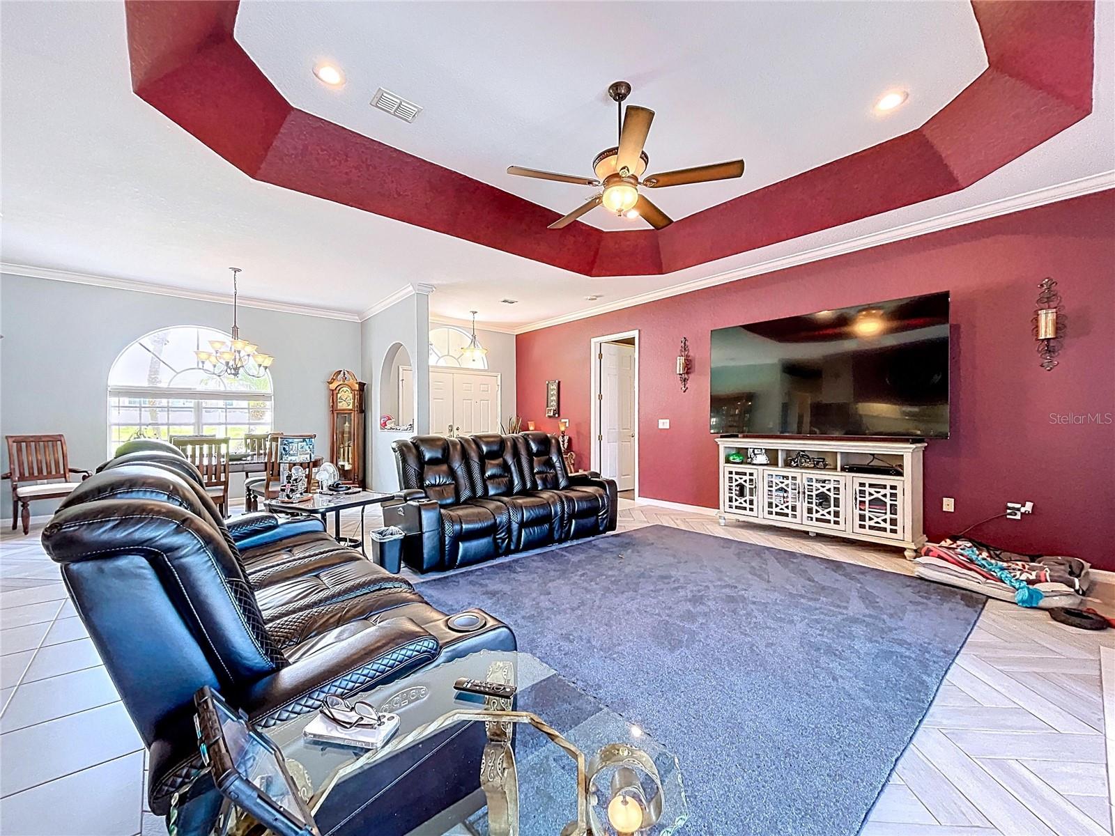 Image 18 of 73 For 7061 Ovenbird Road