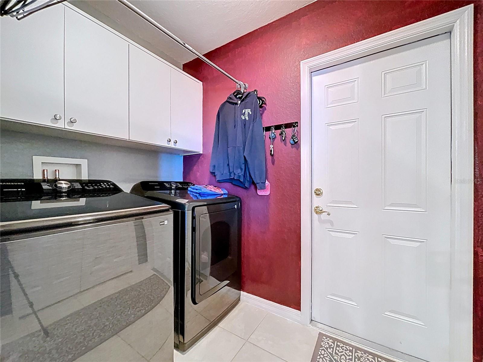 Image 30 of 73 For 7061 Ovenbird Road