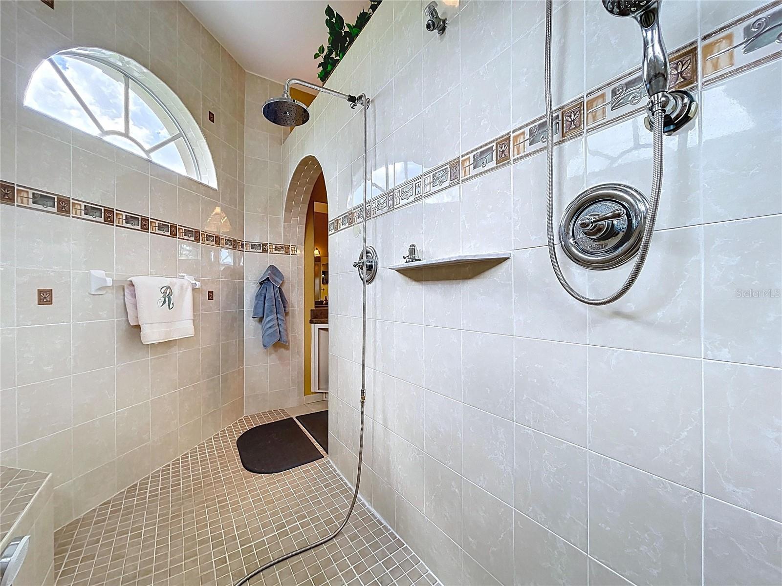 Image 52 of 73 For 7061 Ovenbird Road