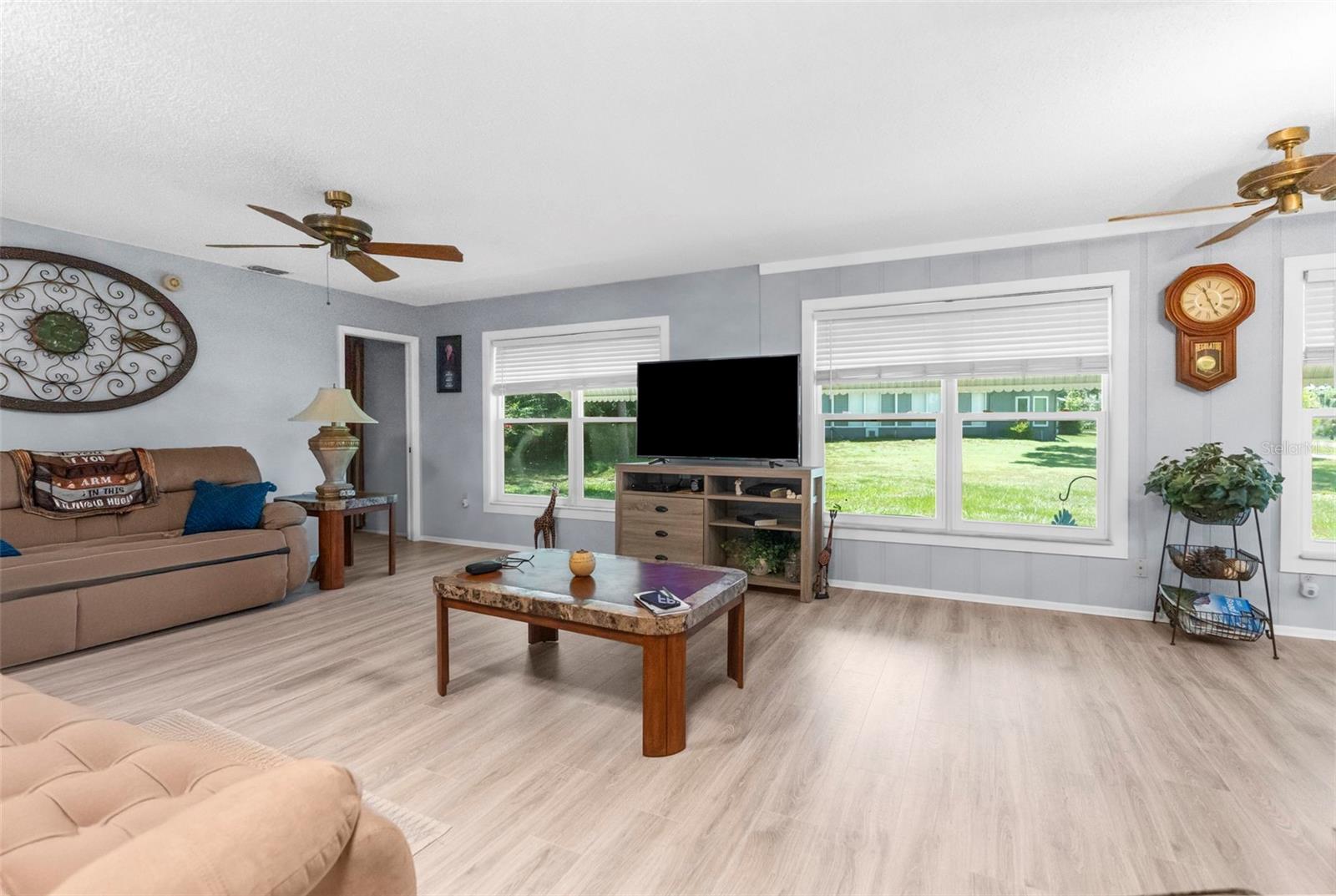 Image 7 of 30 For 2509 Westchester Boulevard