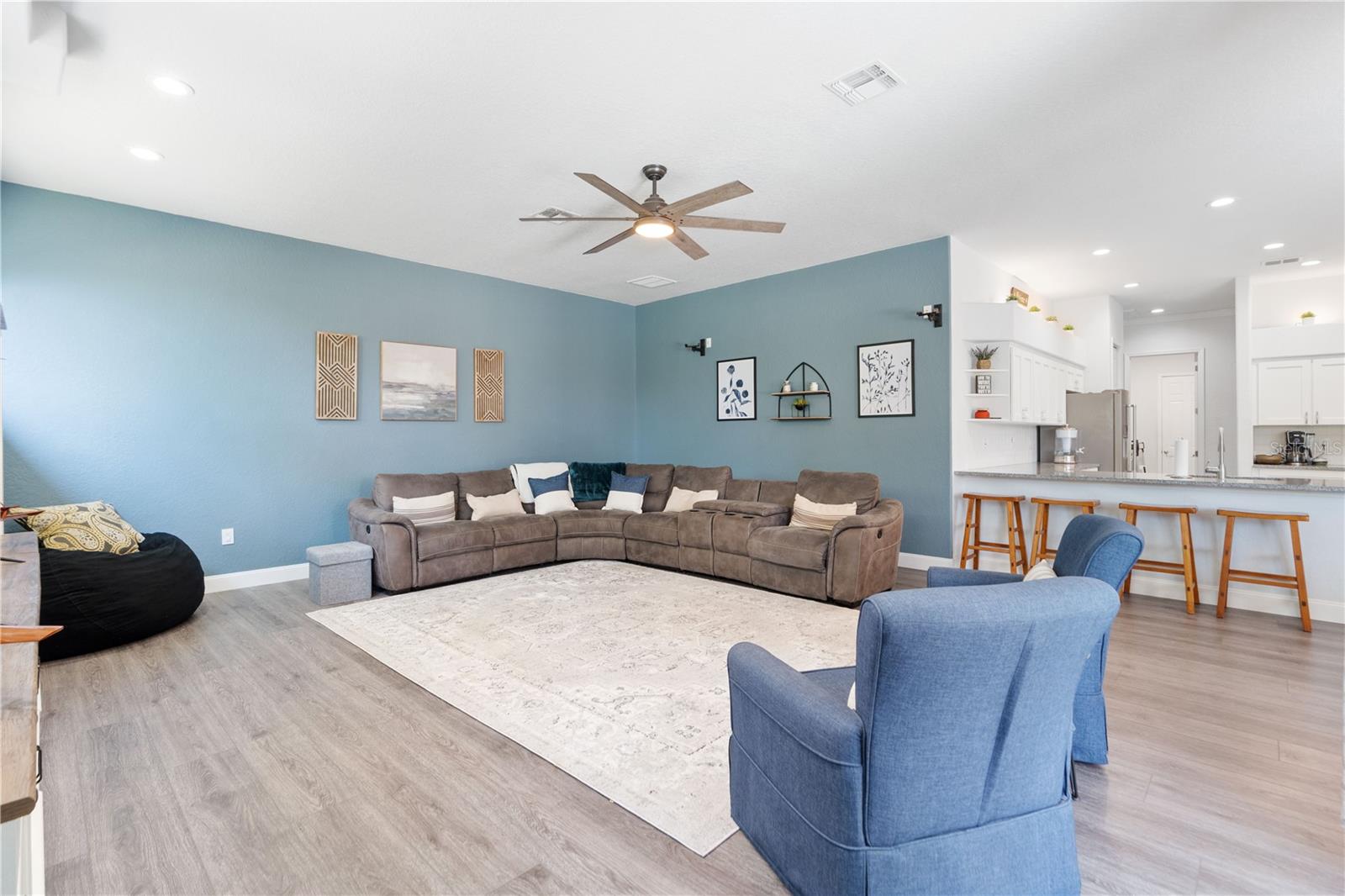 Image 14 of 58 For 9491 Tooke Shore Drive