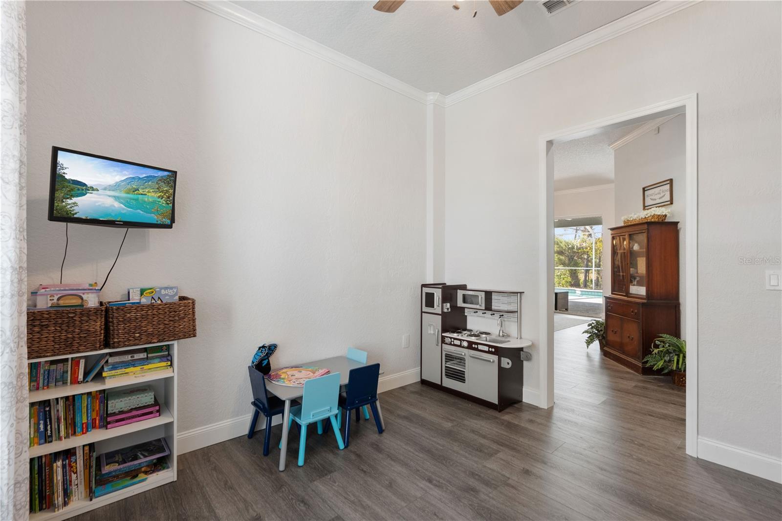 Image 41 of 58 For 9491 Tooke Shore Drive