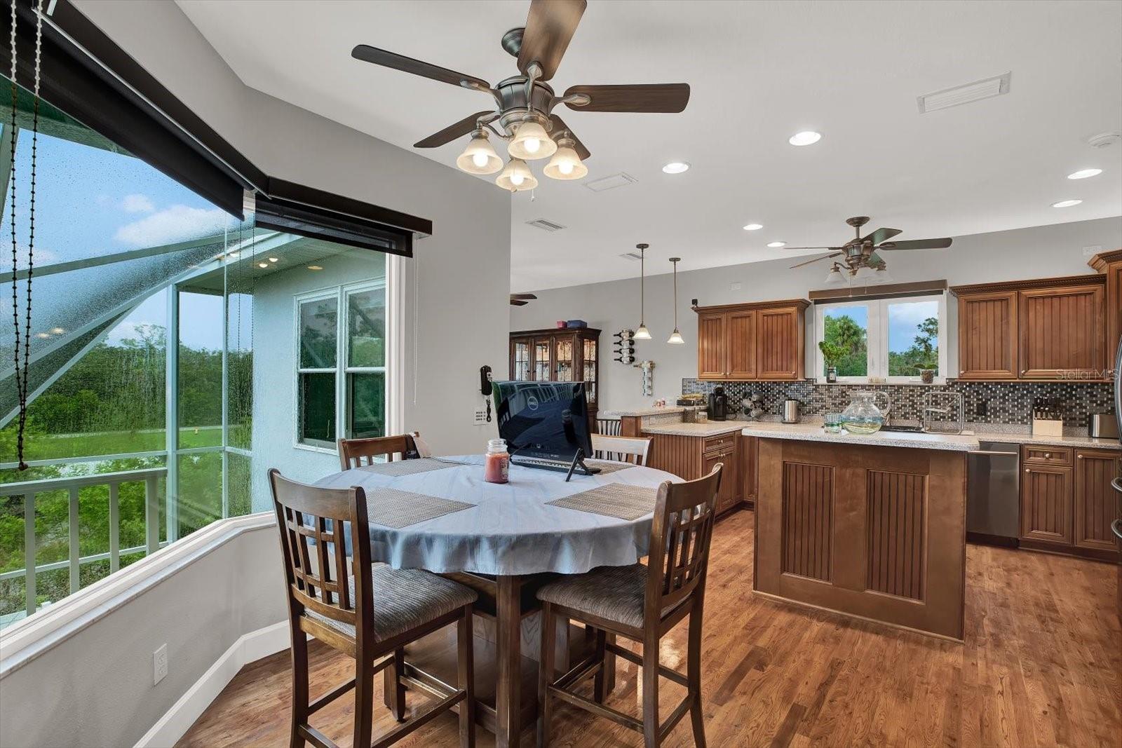 Image 13 of 66 For 5413 Tropical Woods Court