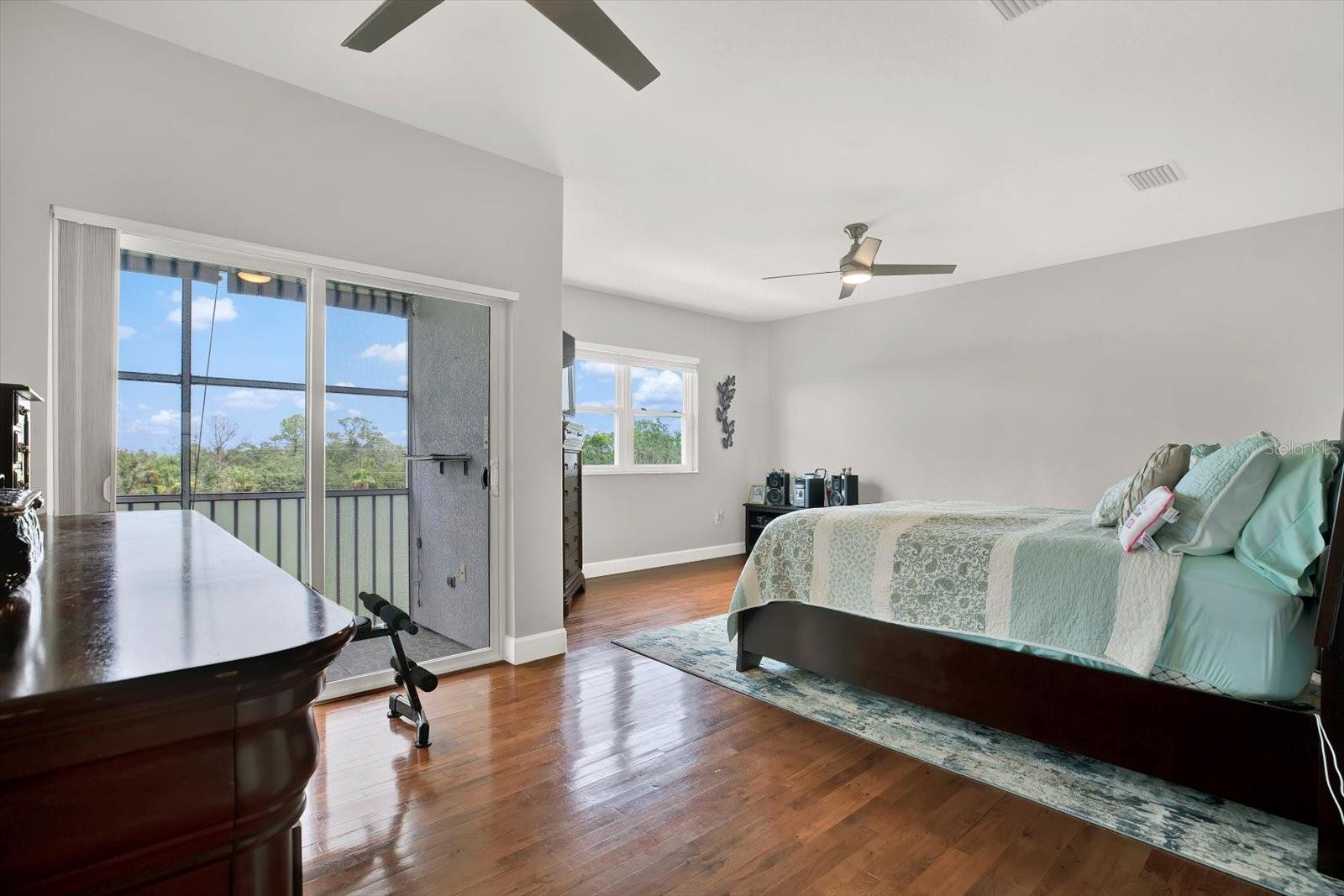 Image 26 of 66 For 5413 Tropical Woods Court