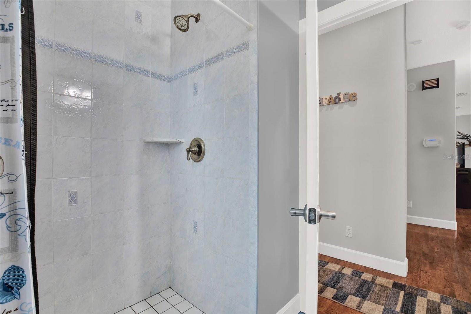 Image 39 of 66 For 5413 Tropical Woods Court