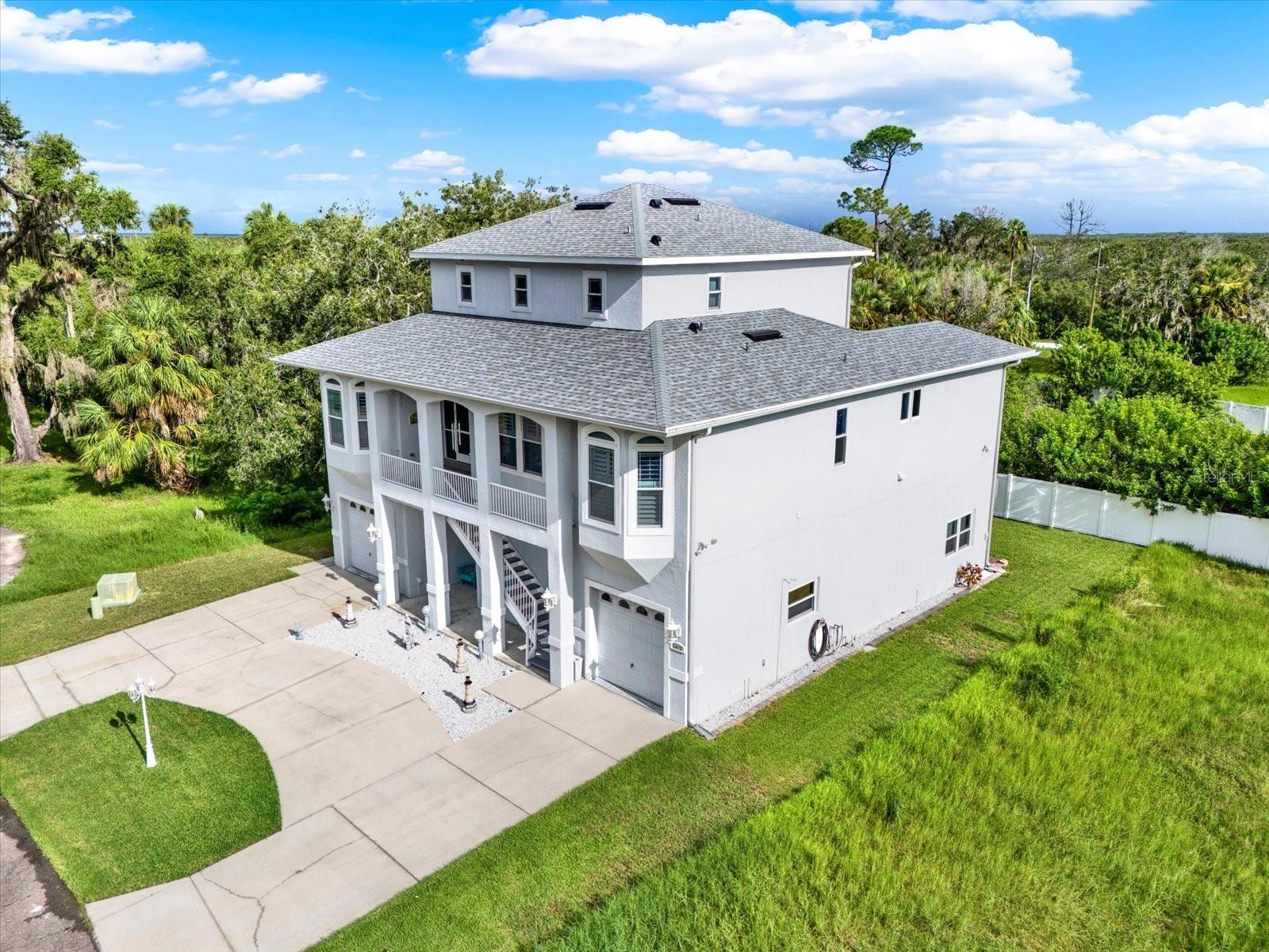 Image 57 of 66 For 5413 Tropical Woods Court