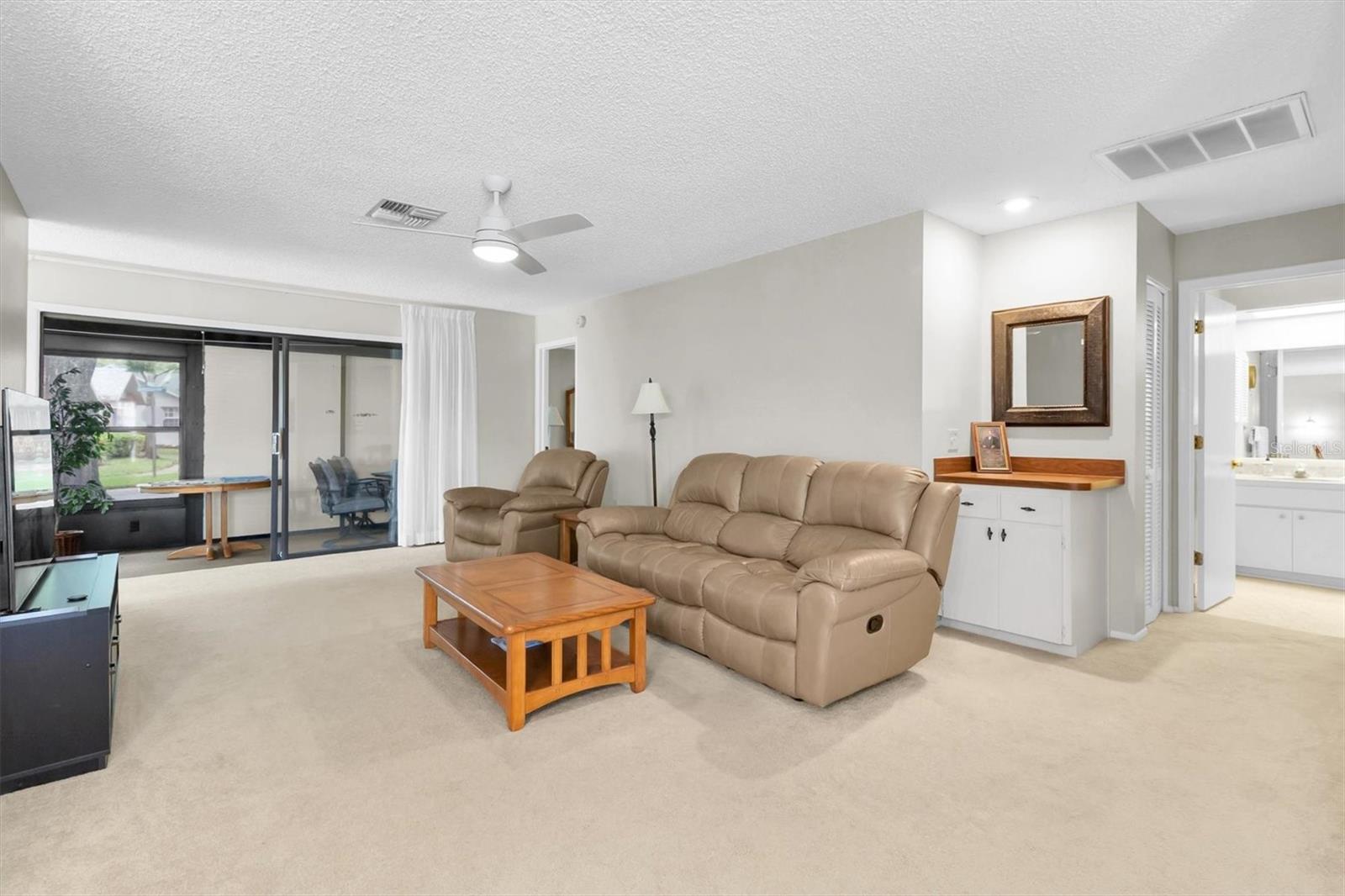 Image 5 of 54 For 9444 Rockbridge Circle