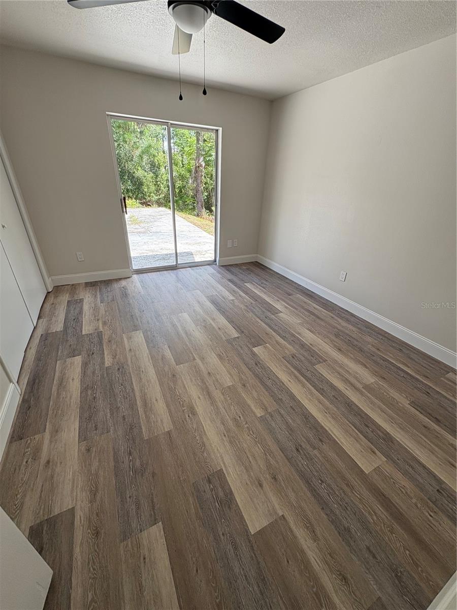 Image 5 of 11 For 11031 Spoonbill Road