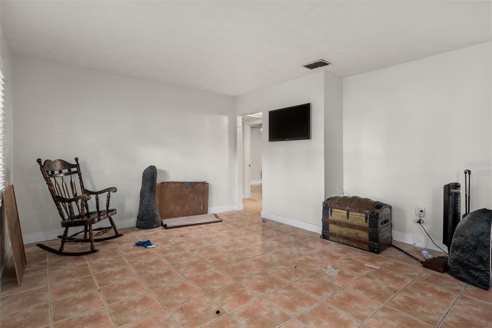 Image 10 of 48 For 3616 Omar Avenue