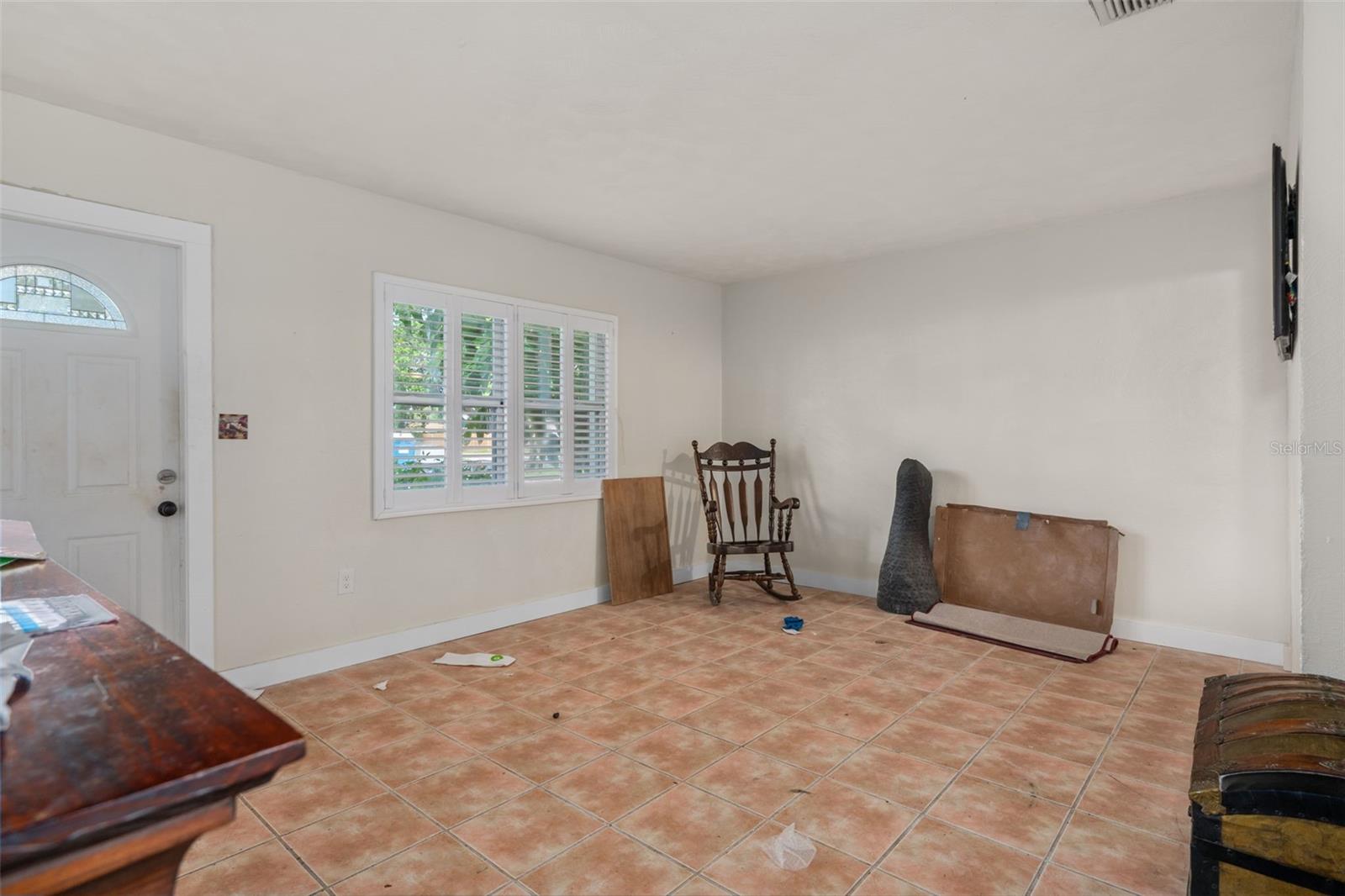 Image 11 of 48 For 3616 Omar Avenue