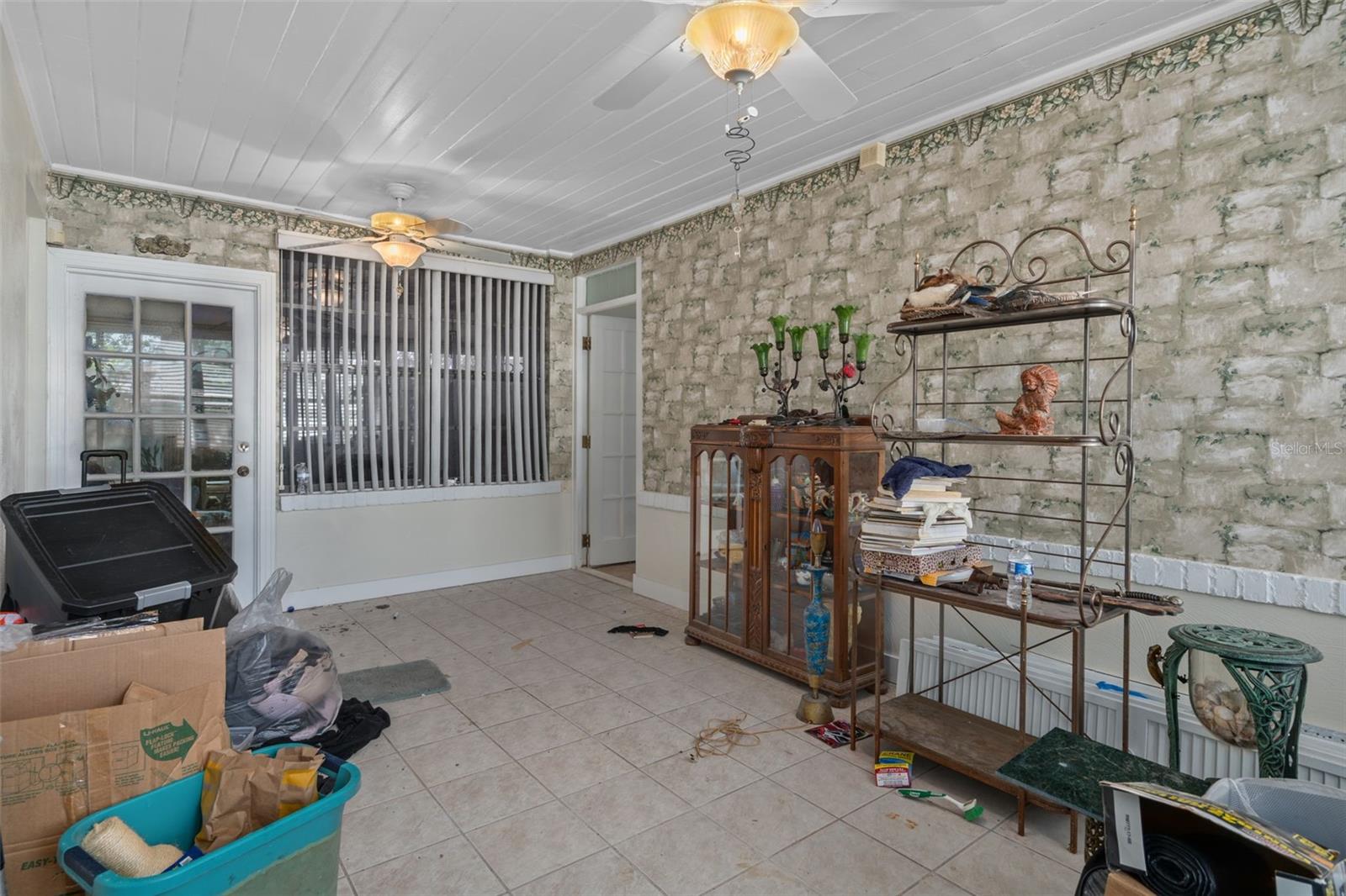 Image 14 of 48 For 3616 Omar Avenue
