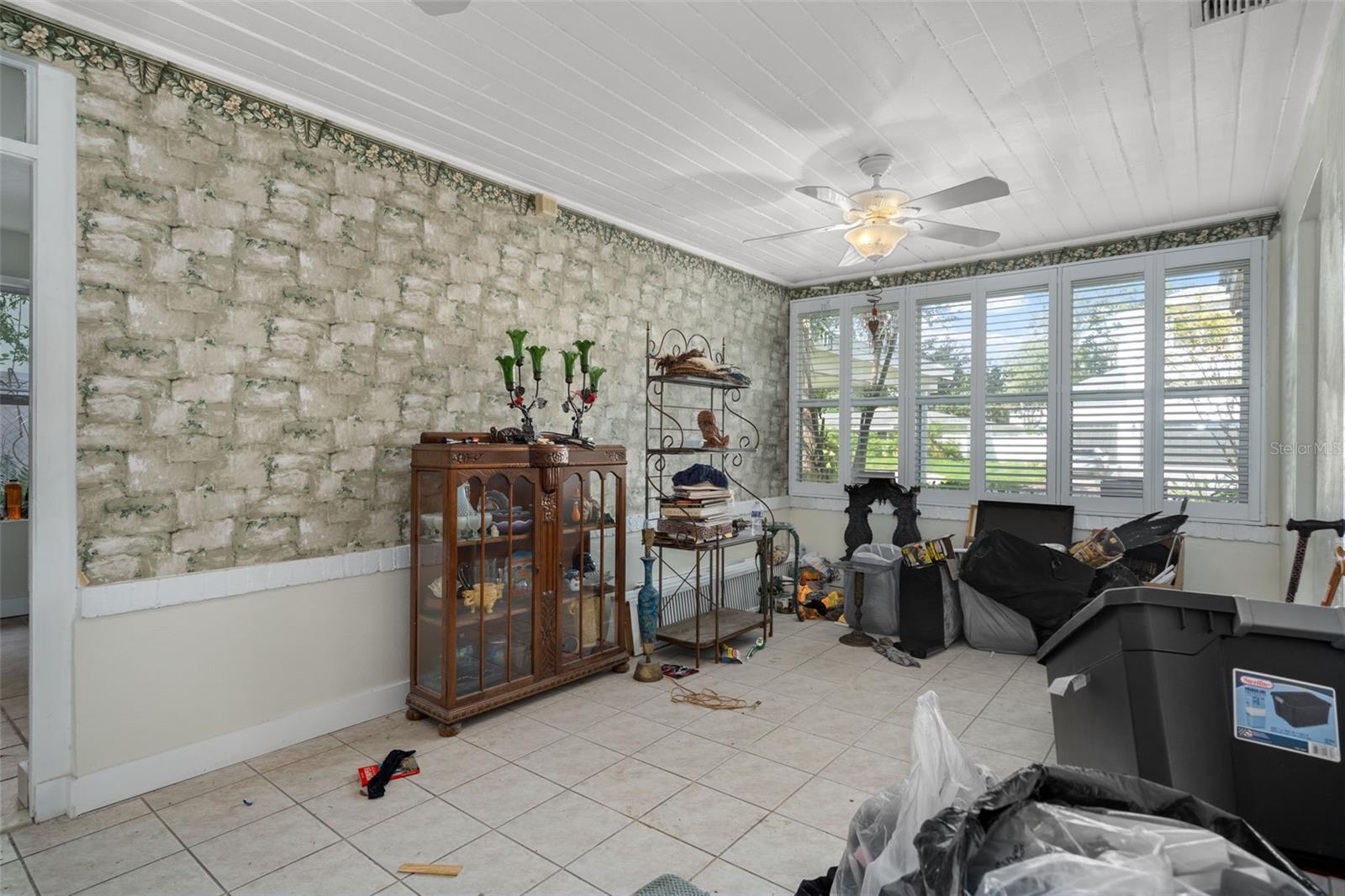 Image 15 of 48 For 3616 Omar Avenue