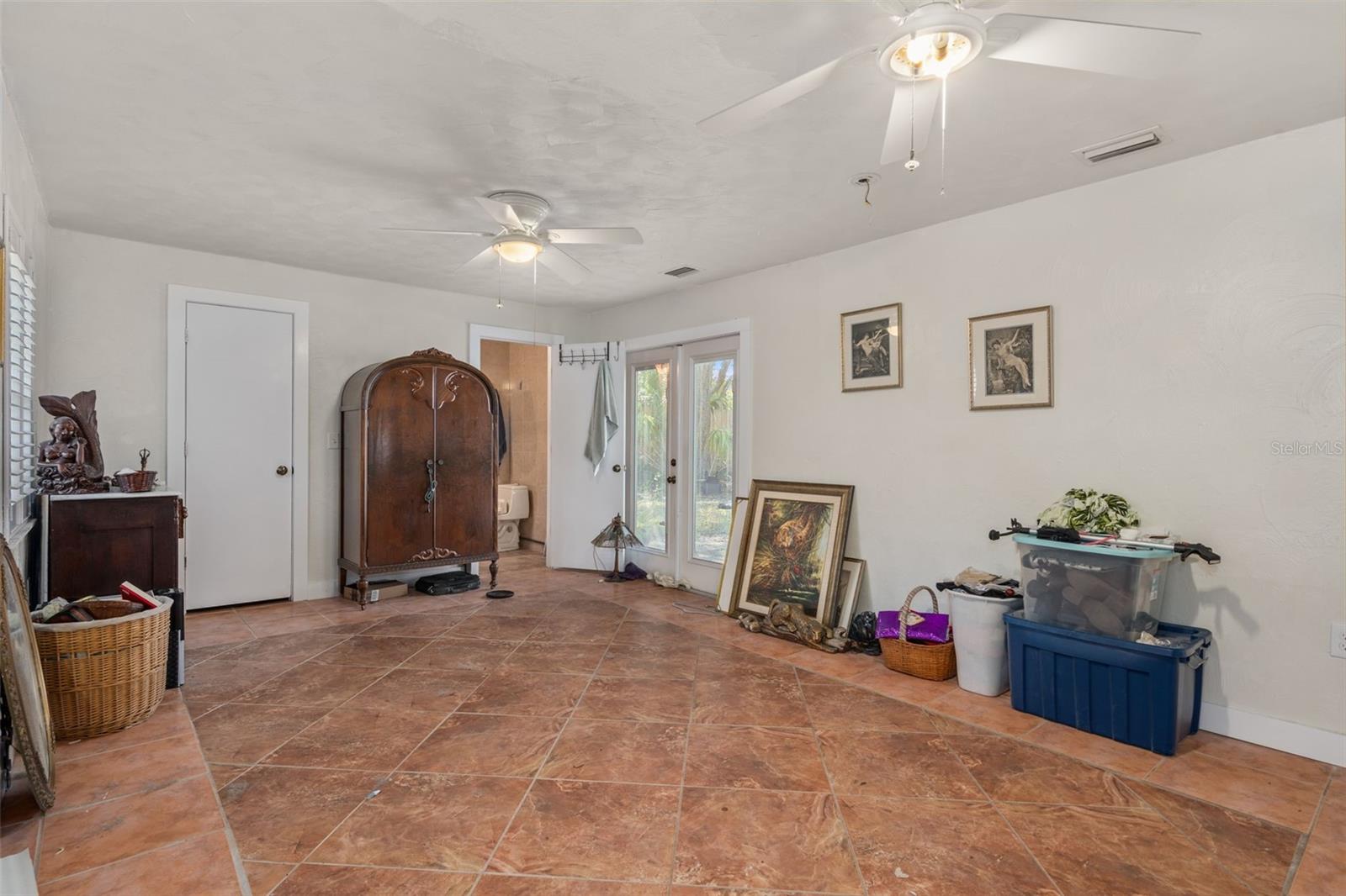 Image 19 of 48 For 3616 Omar Avenue