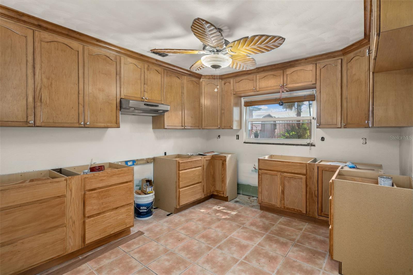 Image 7 of 48 For 3616 Omar Avenue