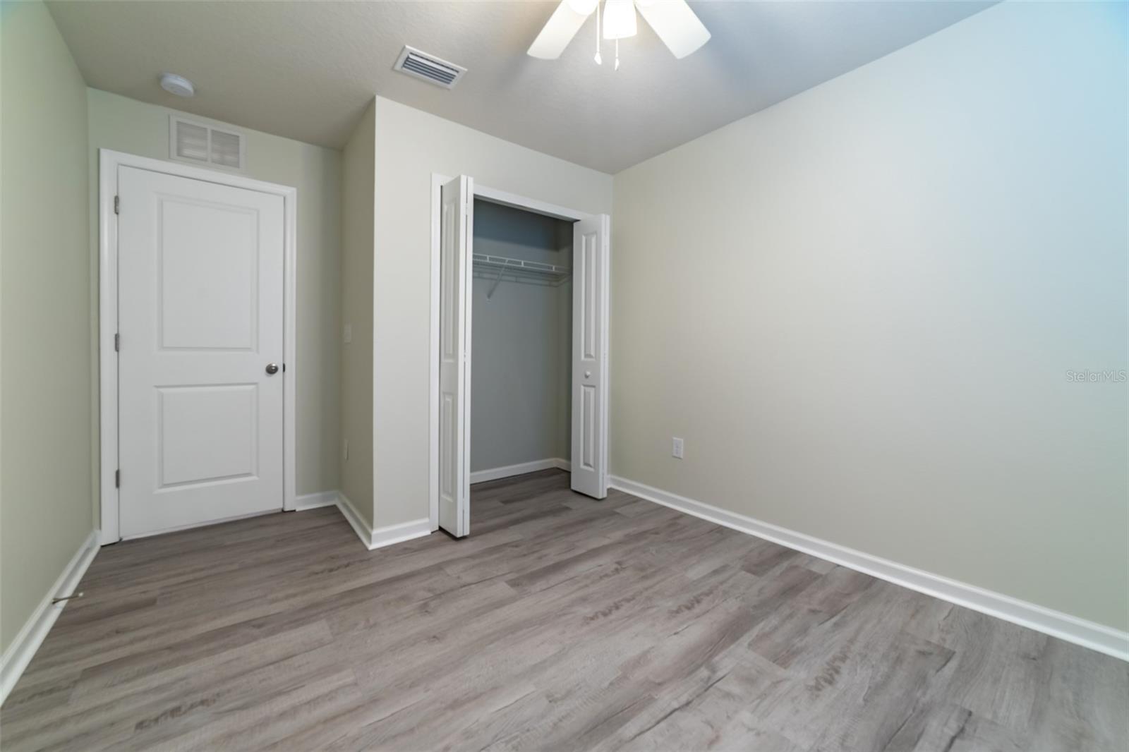Image 21 of 29 For 14893 Promenade Parkway